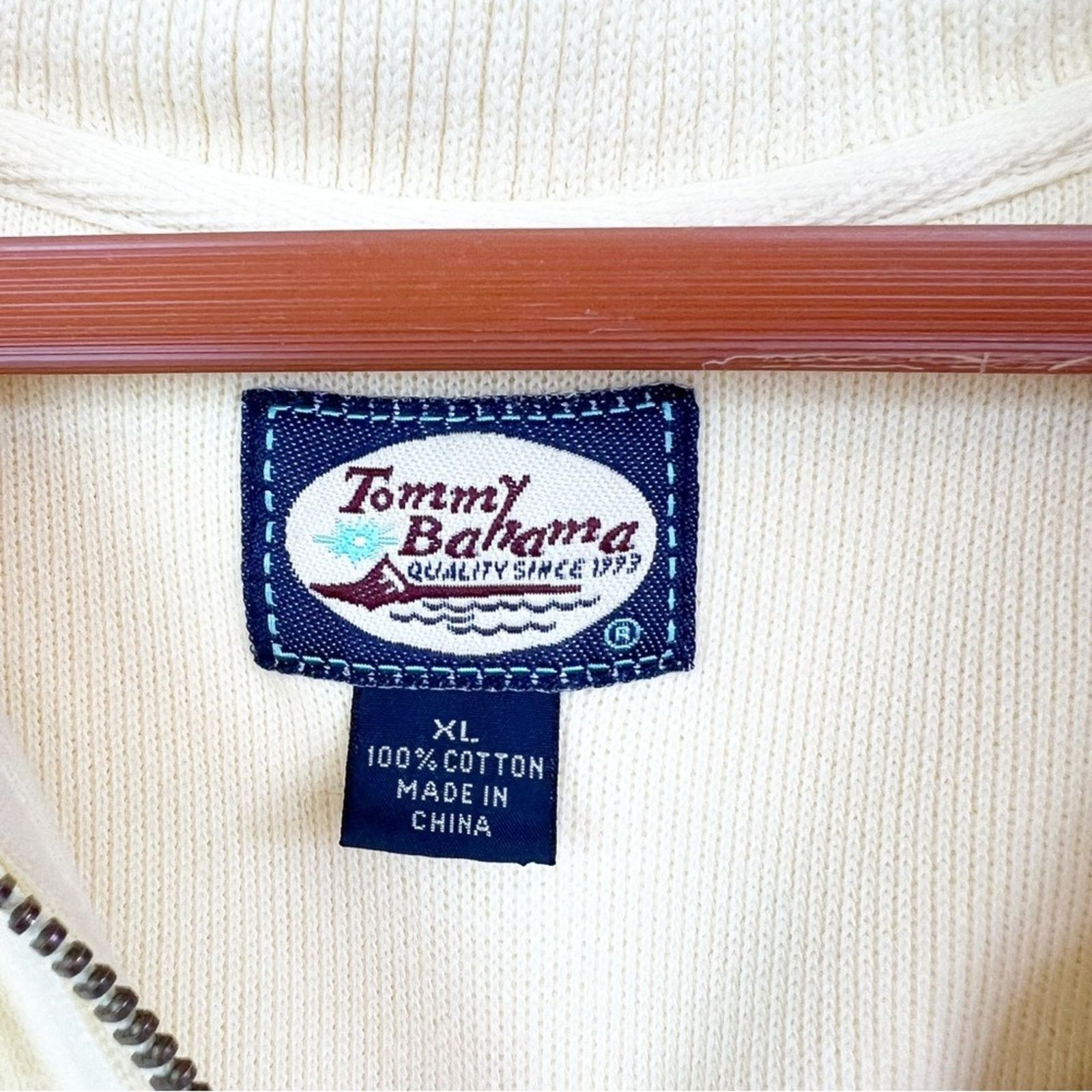 Tommy Bahama Tommy Bahama Yellow Logo Pullover Sweater Men’s Size XL Size US XL / EU 56 / 4 - 6 Thumbnail