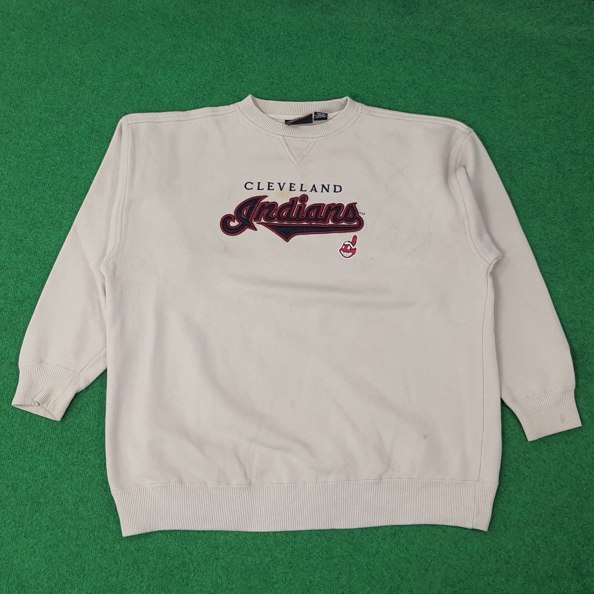 Vintage Vintage Cleveland Indians MLB Sweatshirt C257N26 Size US XXL / EU 58 / 5 - 1 Thumbnail