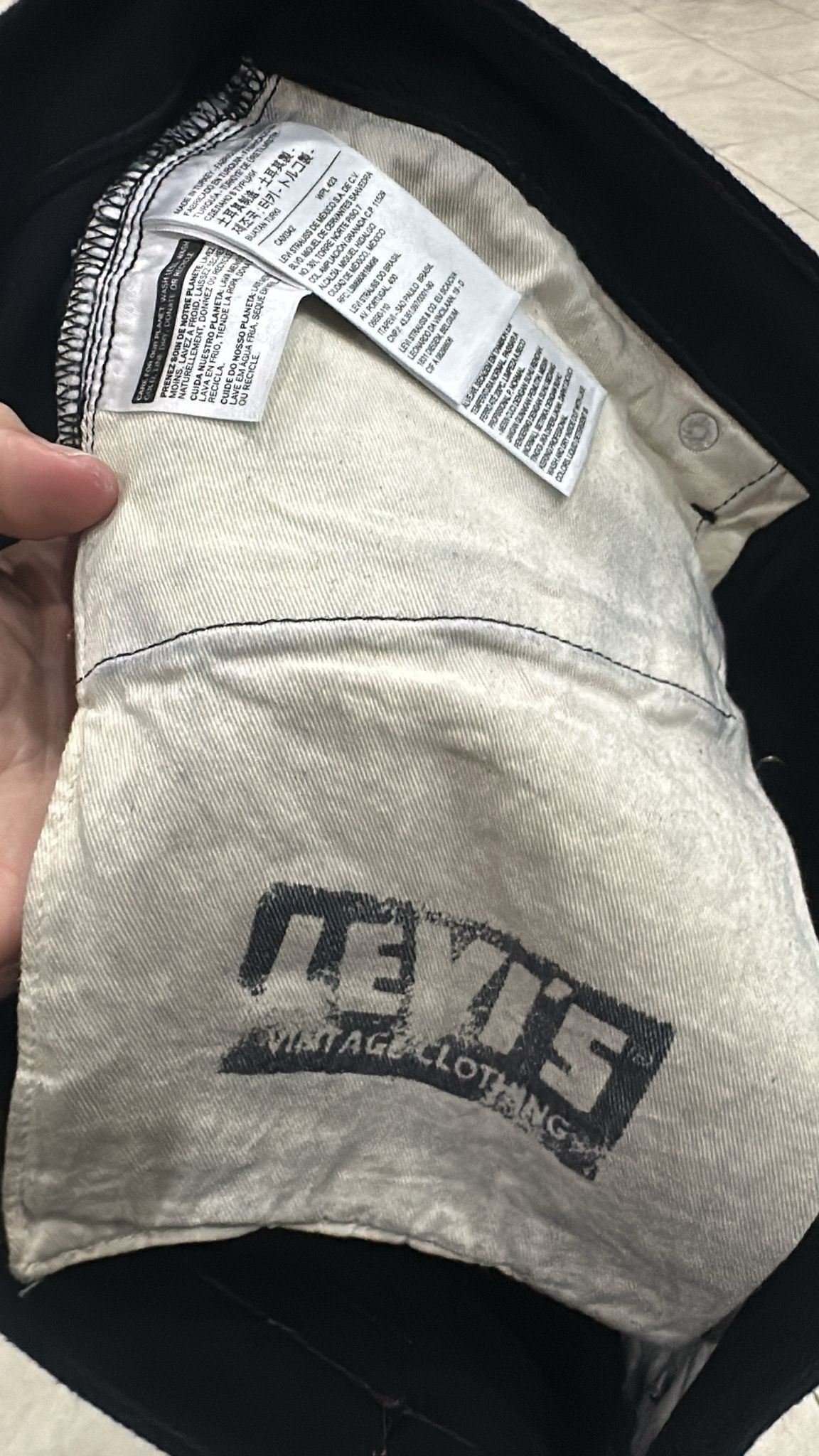 Levi's Vintage Clothing LVC Levi's Vintage Clothing 1984 501XX Selvedge Jeans Black Size US 33 - 8 Thumbnail