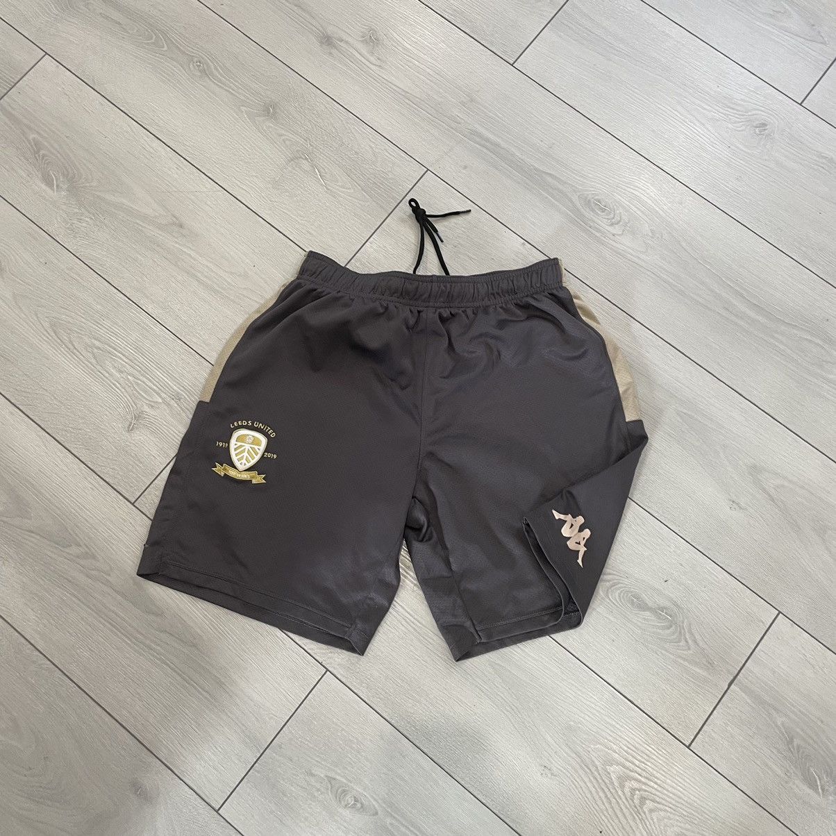 Pro Player Kappa Leeds jersey shorts PLAYER 100 YEARS PROFI Size US 31 - 1 Thumbnail