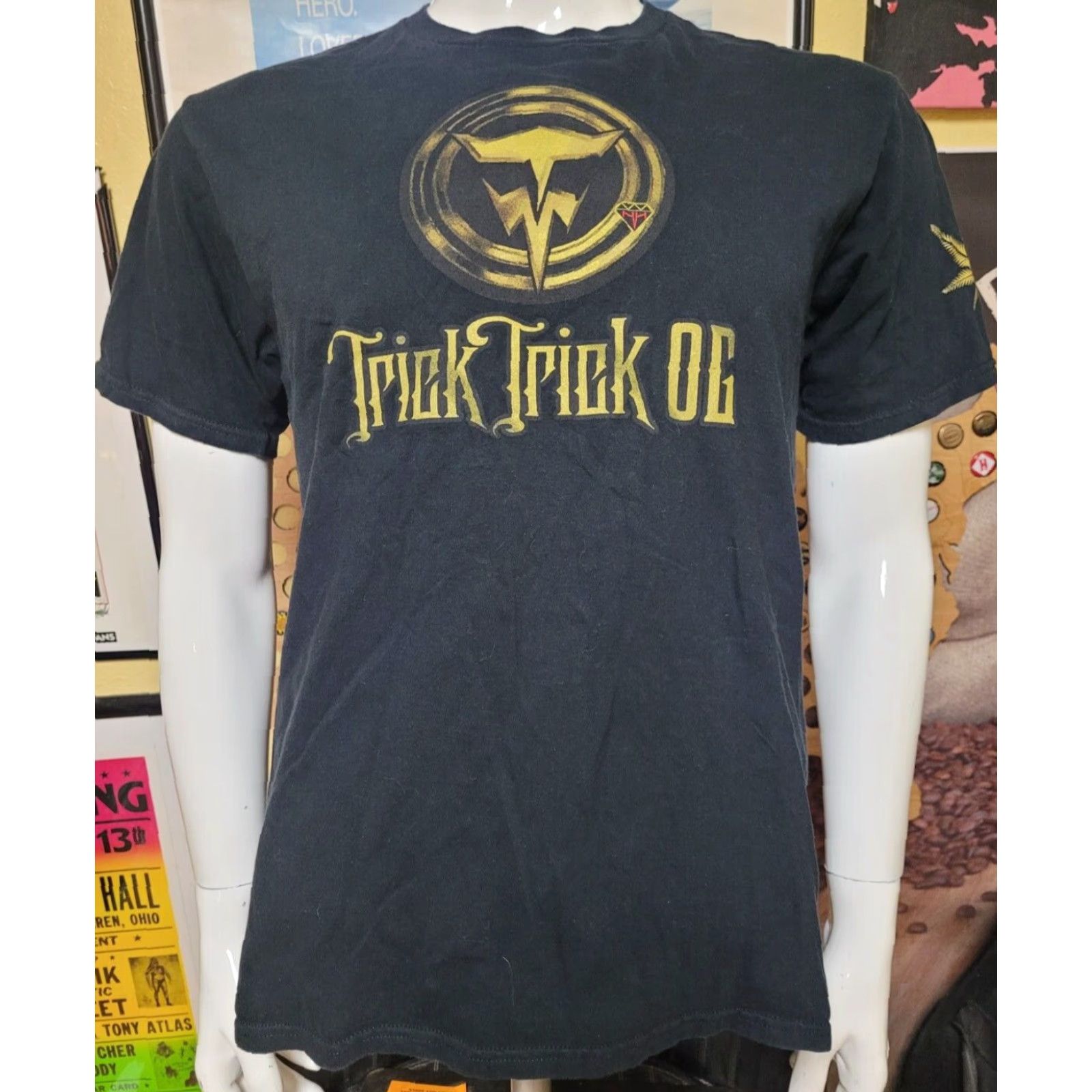 Vintage Heavyweight Heads T-Shirt Medium Black Cotton Mens Graphic Tee Trick Trick OG Marijuana Weed 90s? Size US M / EU 48-50 / 2 - 2 Thumbnail