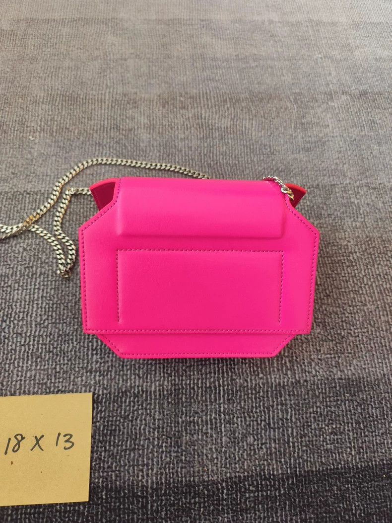 Givenchy Givenchy Salmon Pink Single Shoulder Crossbody Chain Bag Size ONE SIZE - 8 Thumbnail
