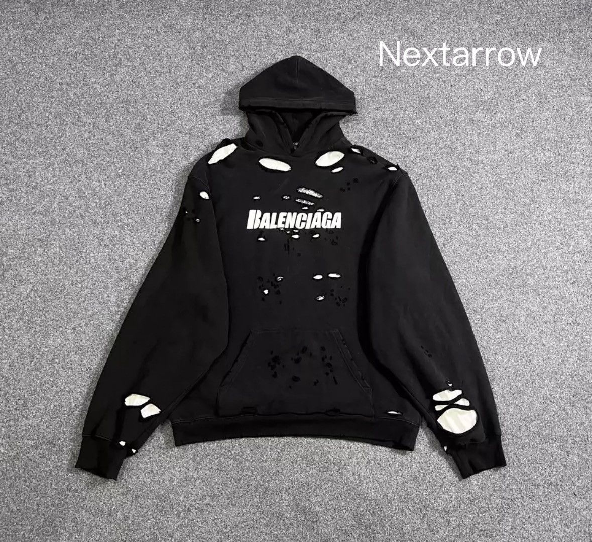 Balenciaga Balenciaga wreaks havoc on hoodies Size US XS / EU 42 / 0 - 1 Thumbnail