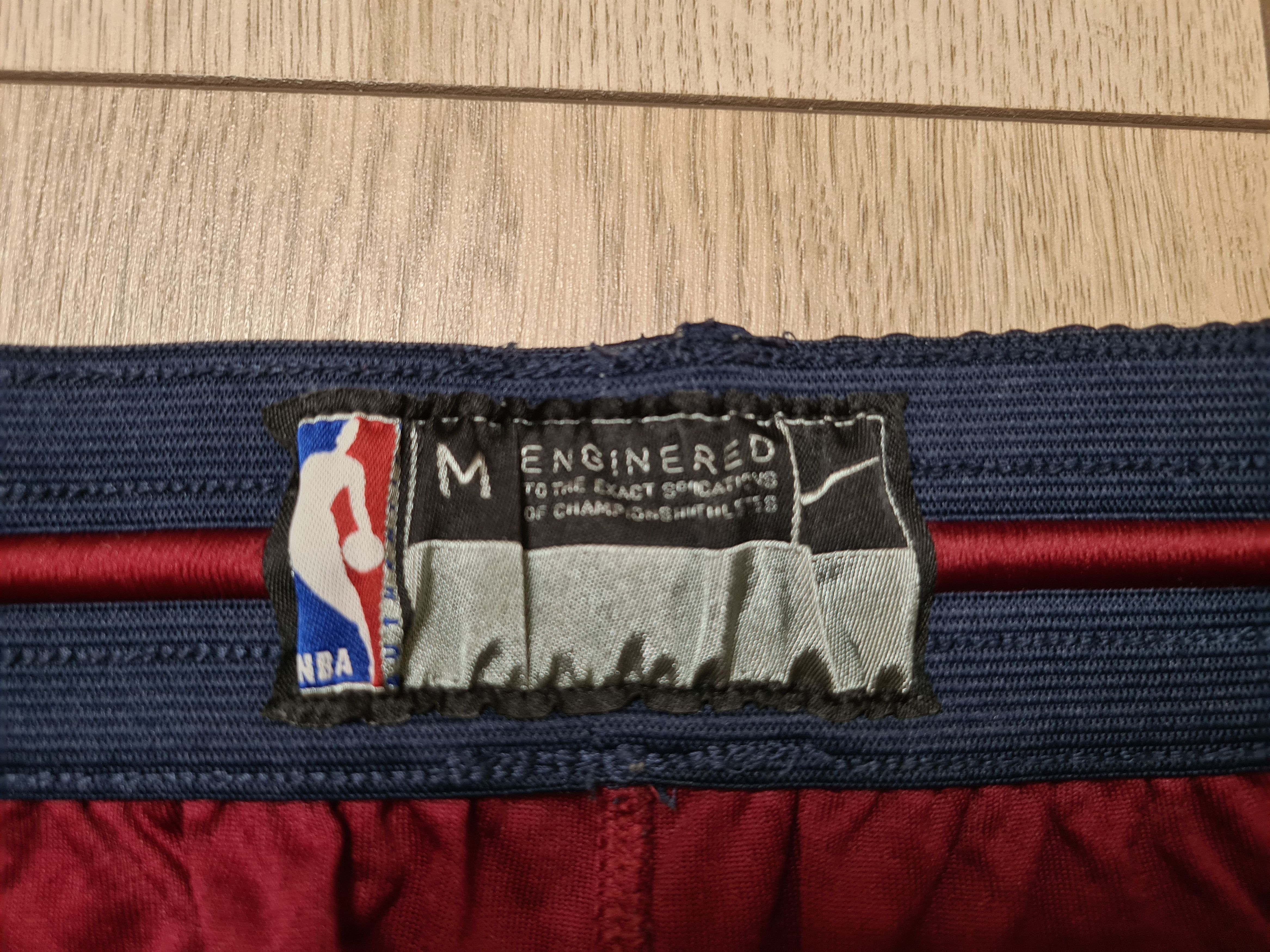 NBA CLEVELAND CAVALIERS CAVS SHORTS BASKETBALL SHORTS NIKE Size US 34 / EU 50 - 6 Thumbnail