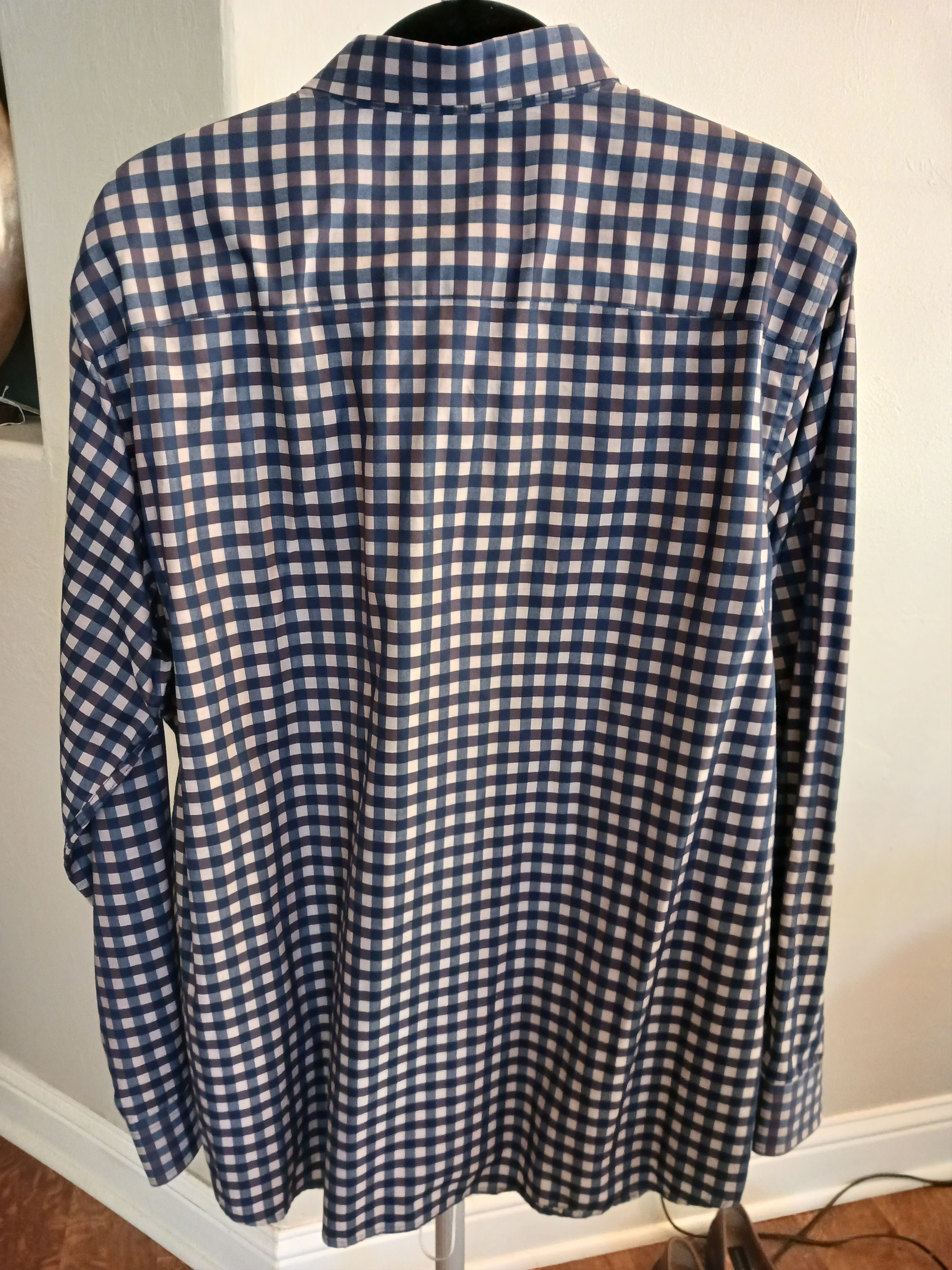 Johnston & Murphy NWOT Men's 100% Cotton Button Front Checkered Shirt Size US L / EU 52-54 / 3 - 2 Thumbnail