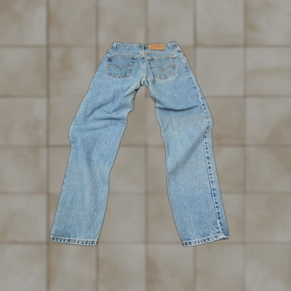 Levi's VINTAGE Levi's 550 Jeans Teens 7 Jr W 26 L 29 Blue Relaxed Fit Tapered Denim USA Jeans Mens 90s Size US 26 / EU 42 - 1 Thumbnail