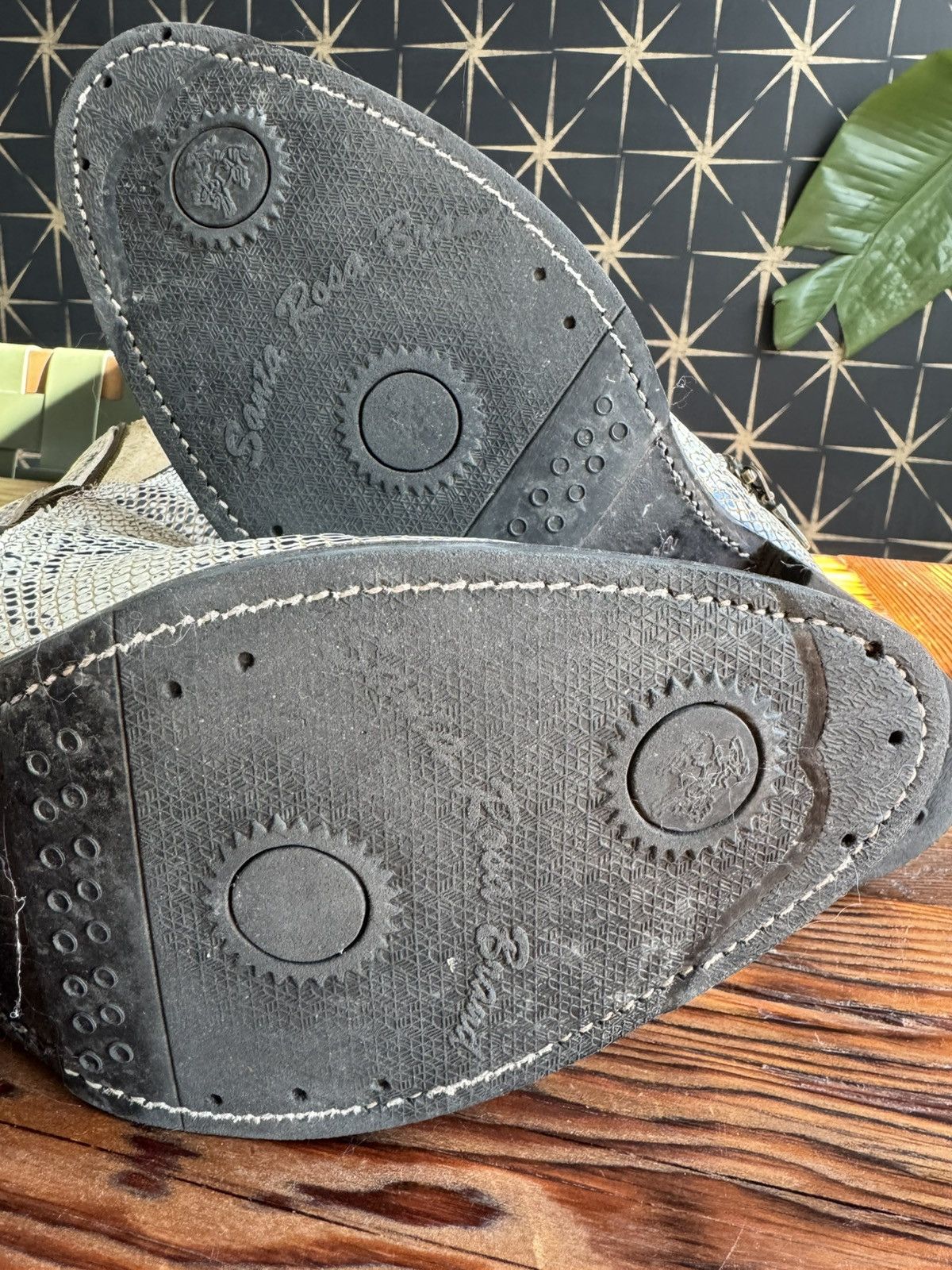 Santa Rosa SOP Heartbreakers in white snake Size US 7.5 / EU 40-41 - 16 Thumbnail