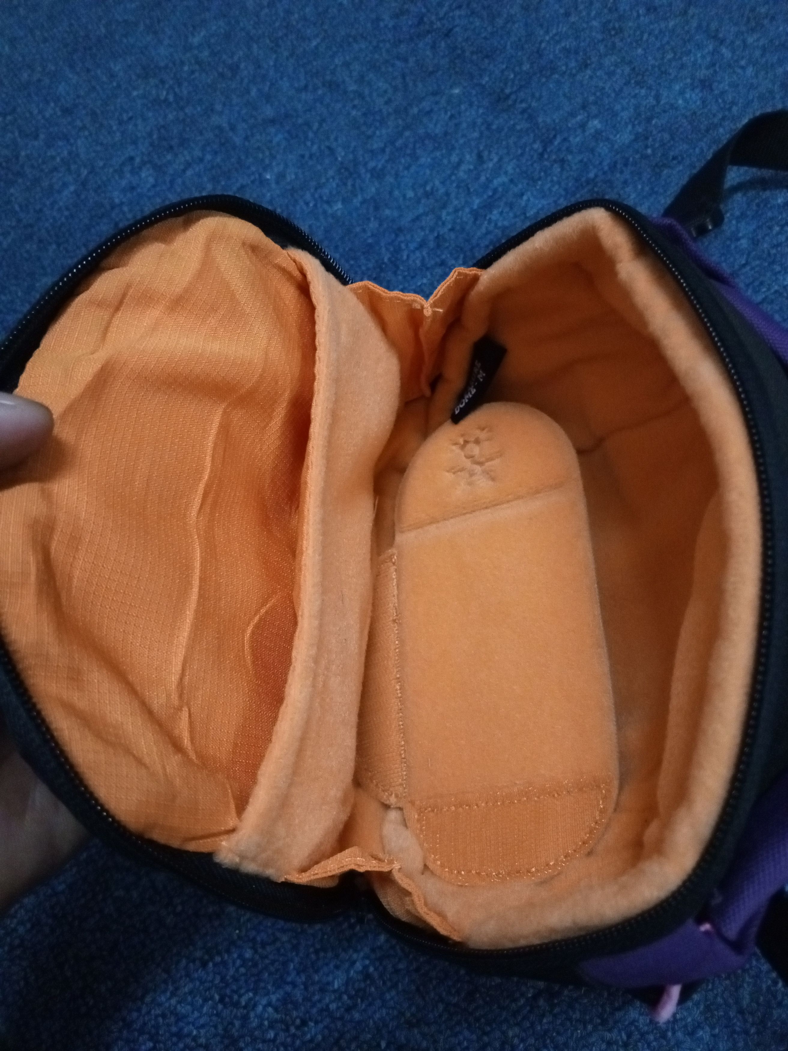 Crumpler 💥BINDING OFFER💥CRUMPLER SLIMBAG 🟣 Size ONE SIZE - 12 Thumbnail