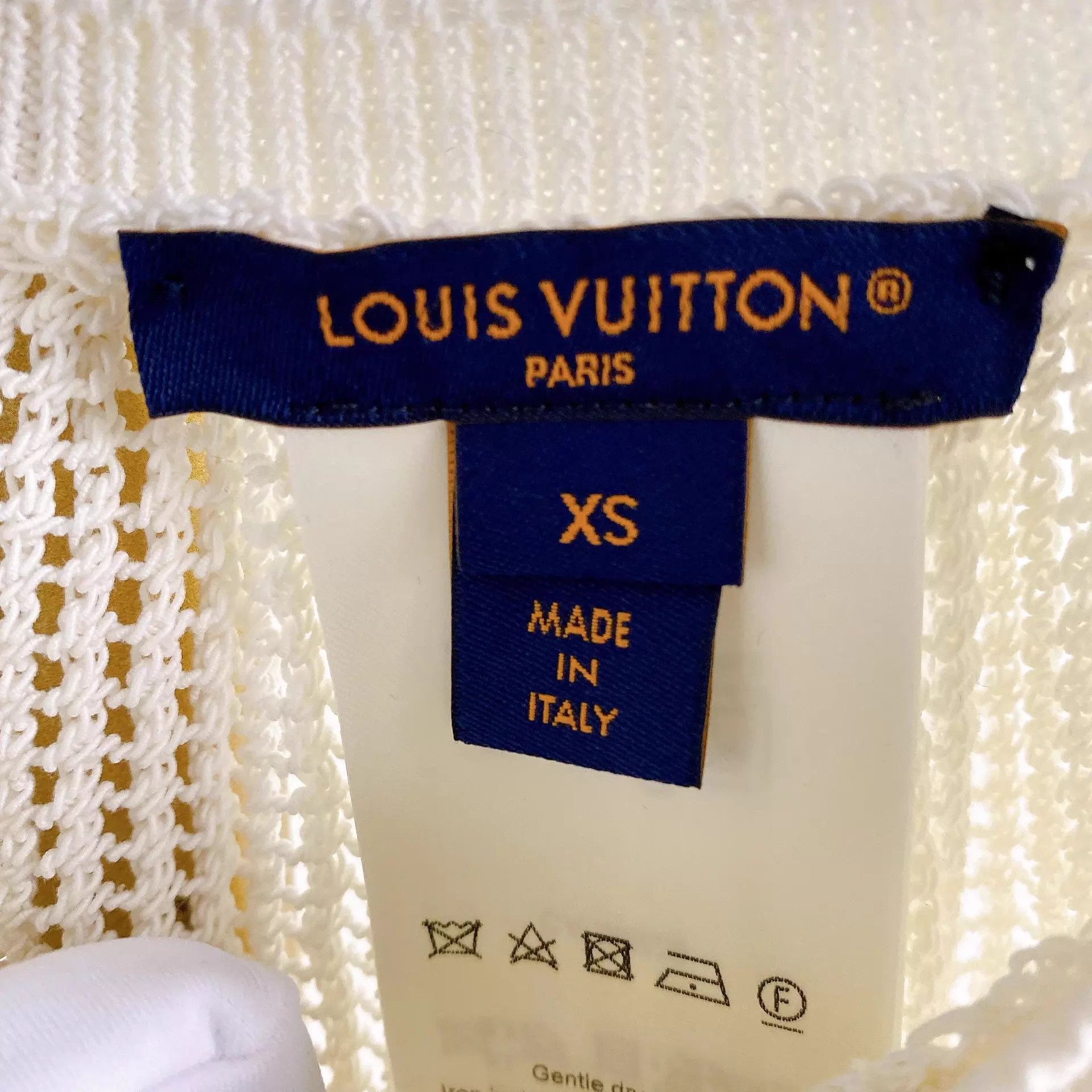 Louis Vuitton LV white knit sleeveless tee XS pre-owned Size XS / US 0-2 / IT 36-38 - 6 Thumbnail