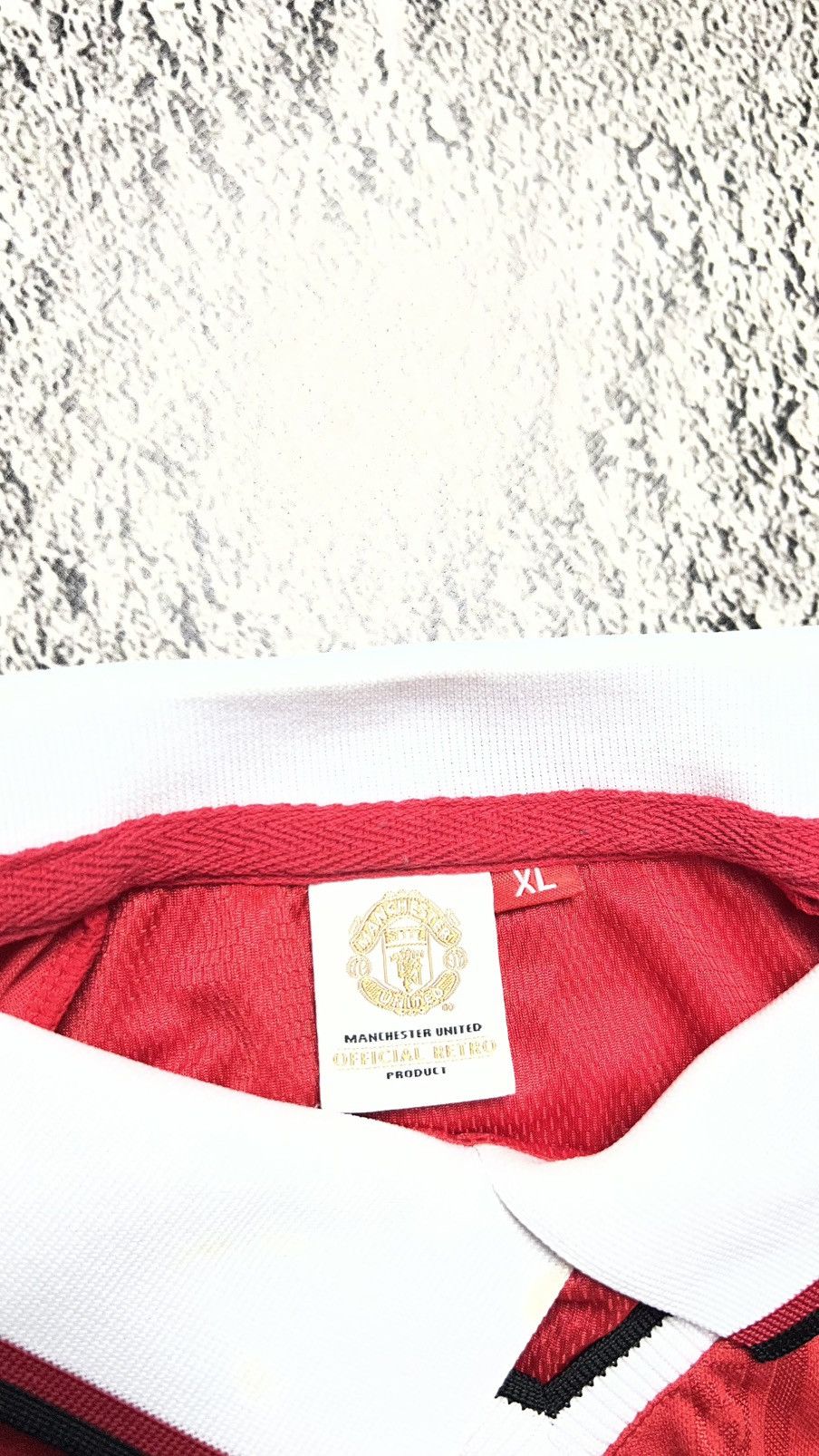 Other 1997-1999 Manchester United official merchandise jersey Size US XL / EU 56 / 4 - 4 Thumbnail