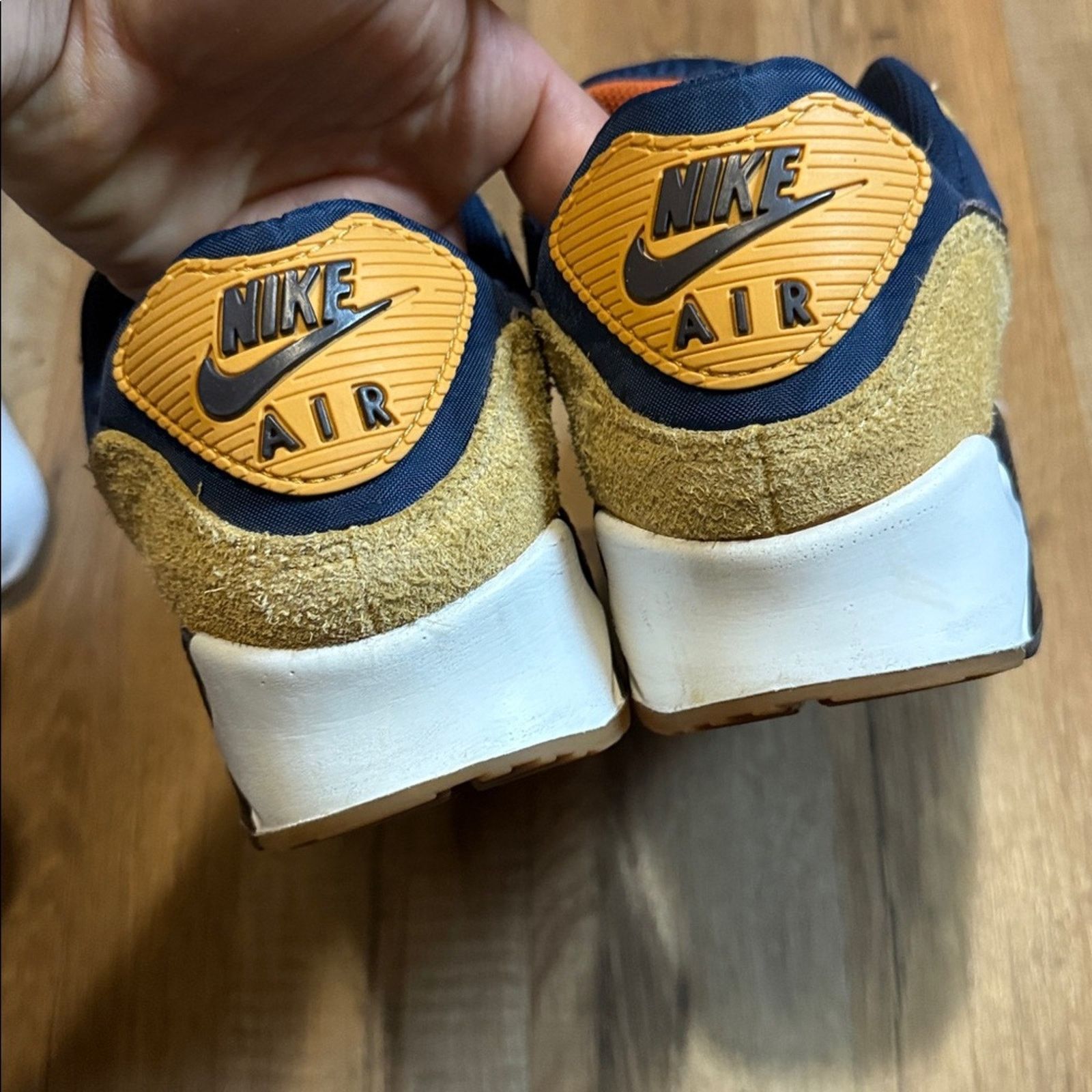 Nike Nike Air Max 90 Bucktan Team Navy Size US 10 / EU 43 - 3 Thumbnail