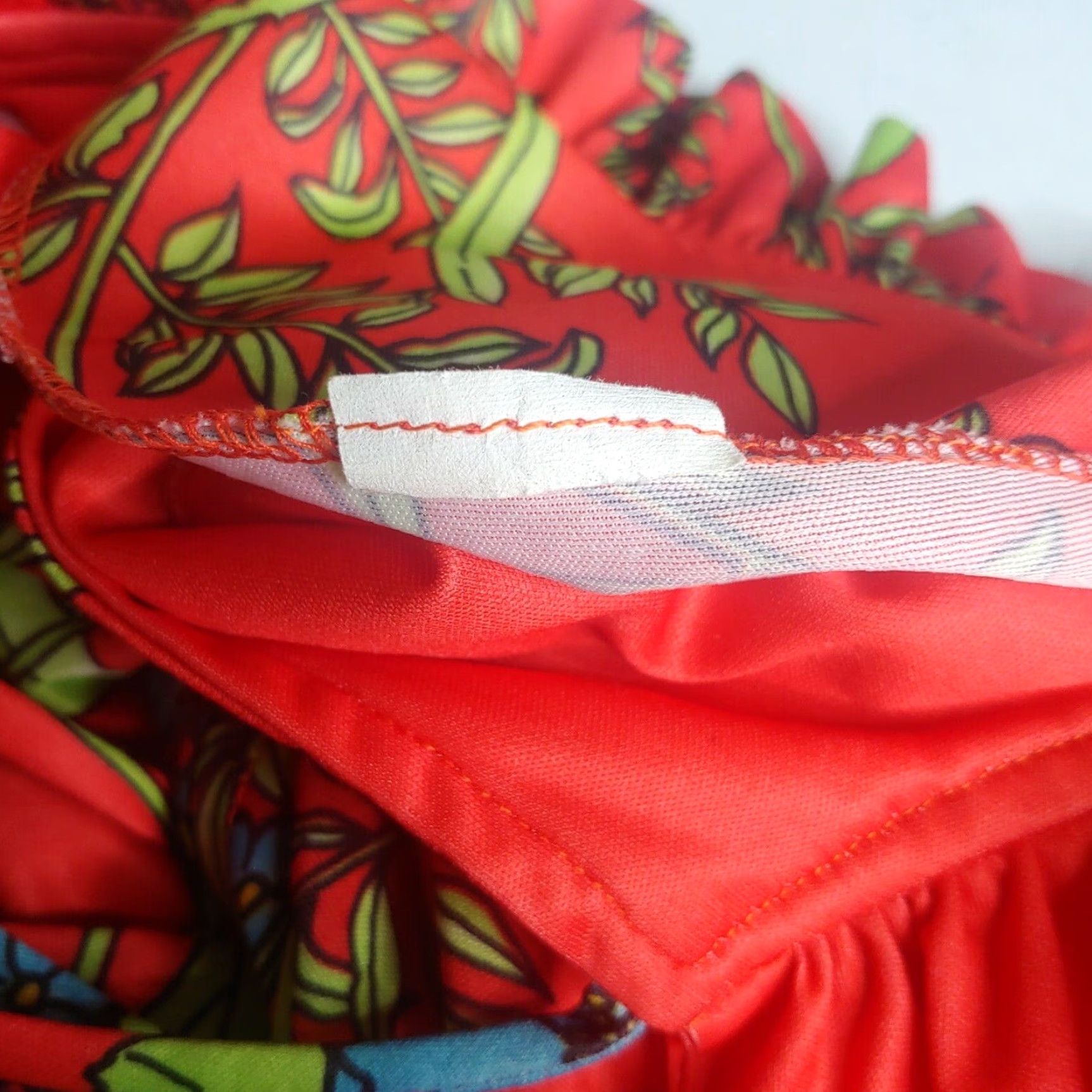 Vintage VINTAGE Robe Women's Kimono Maxi Floral Red Polyester Stretch M Medium - 54" Long, Long Sleeve, Zip & Tie Closure, Machine Washable, 70s Lounge Gown Size ONE SIZE - 6 Thumbnail