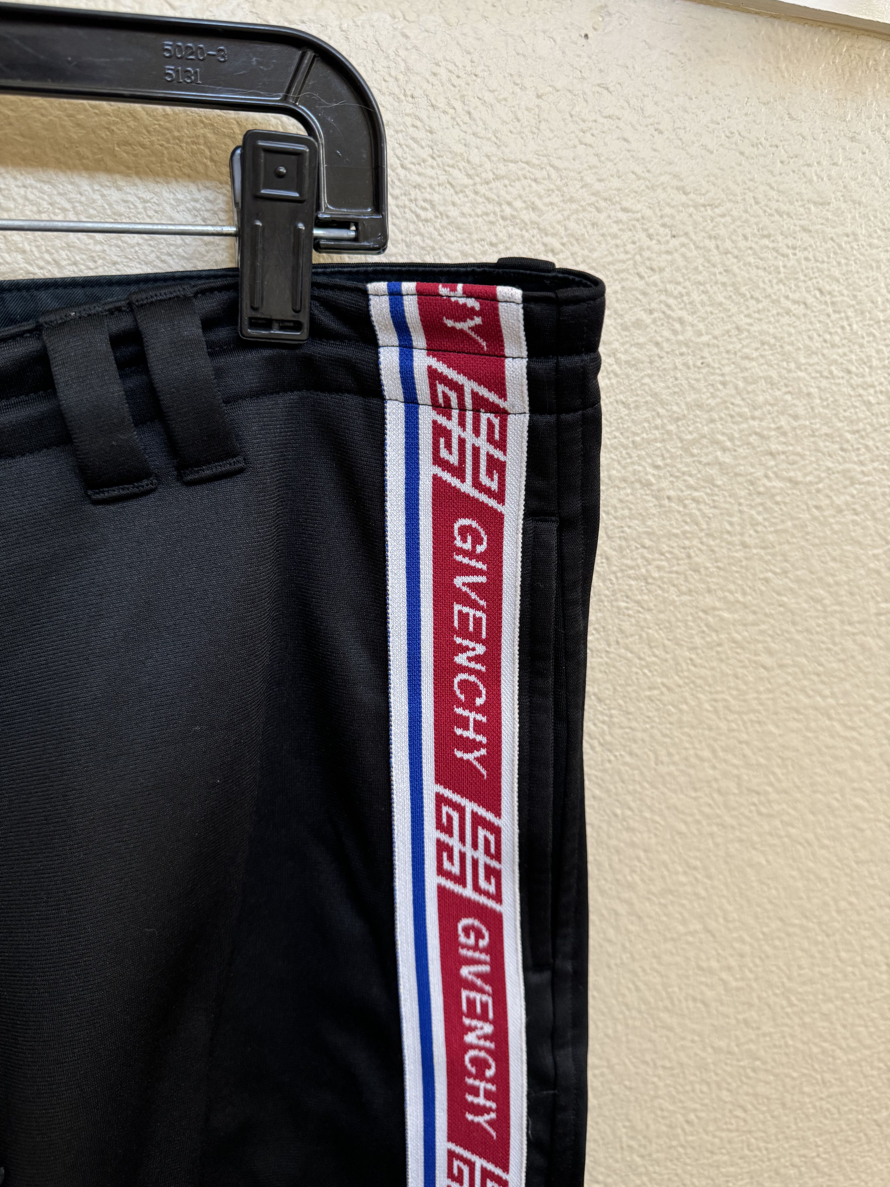 Givenchy Givenchy Logo Stripe Black Trackpants Sweatpants XXL Size US 36 / EU 52 - 4 Thumbnail