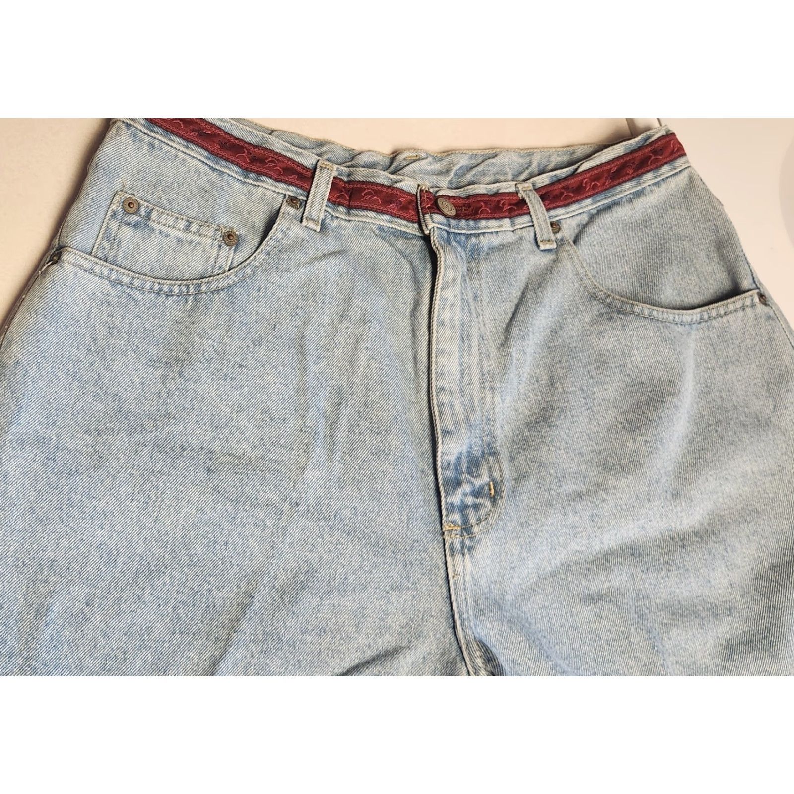 Bill Blass VINTAGE BILL BLASS Jean Shorts Women 14W Denim Floral Trim Light Wash 80s 90s Retro High Rise 32 in Waist 4 in Inseam Mens, Womens, Girls, Boys Size 36" / US 14 / IT 50 - 6 Thumbnail