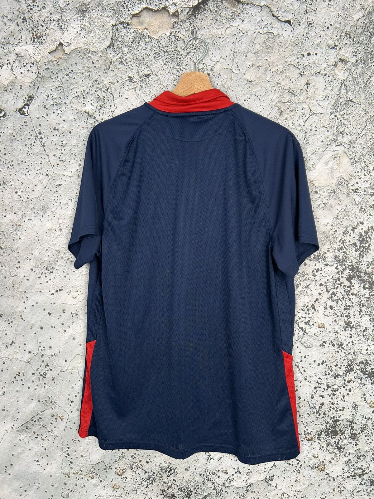 Nike Vintage Nike Sunderland Soccer Jersey Football Sport Rare Size US XL / EU 56 / 4 - 4 Thumbnail