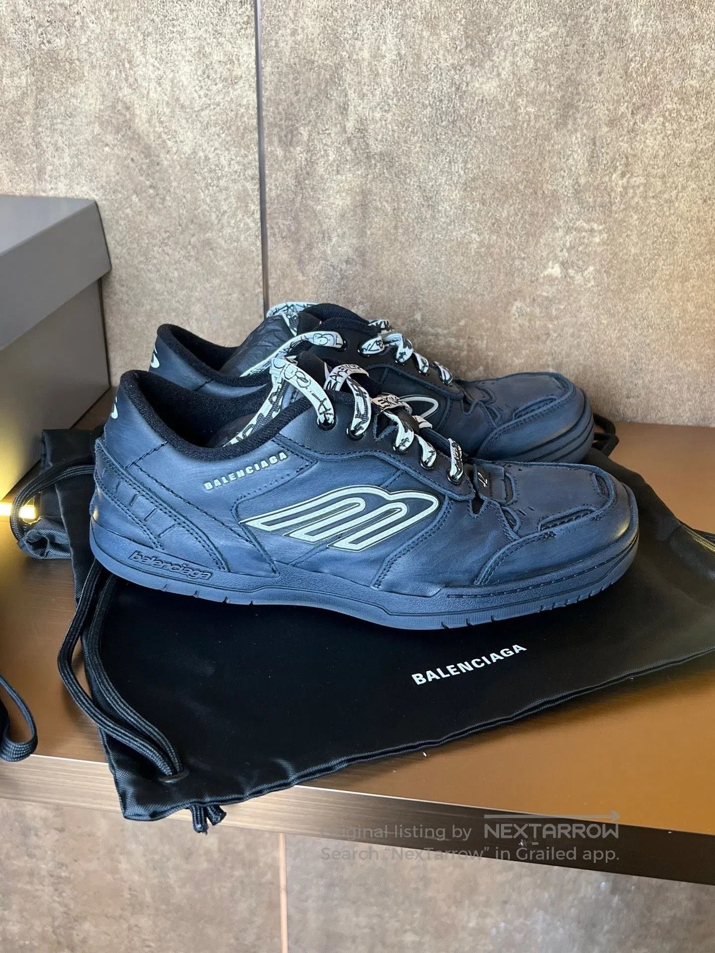 Balenciaga Balenciaga Black Hamptons Sneakers. Size US 9 / EU 42 - 1 Thumbnail
