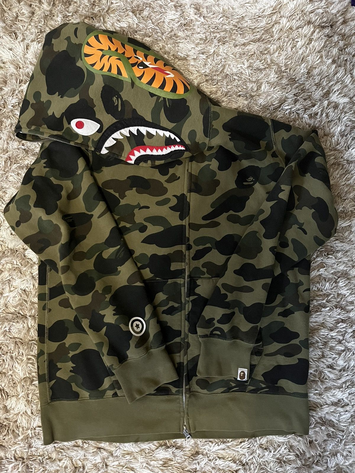 Bape Bape 1st Camo Shark Full Zip Up Size US XL / EU 56 / 4 - 1 Thumbnail