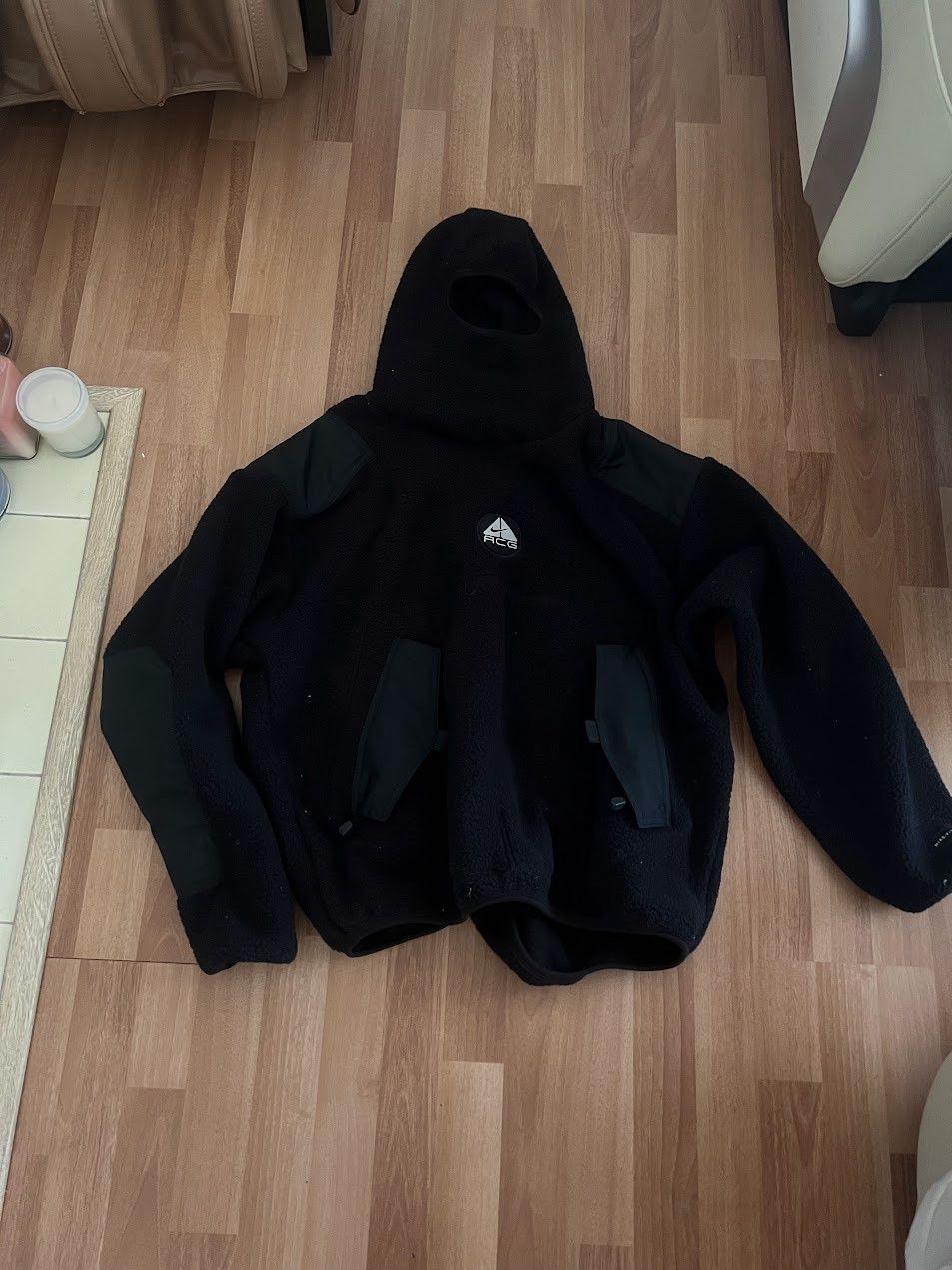 image of Nike Acg Ninia Fleece in Black, Men's (Size Large)