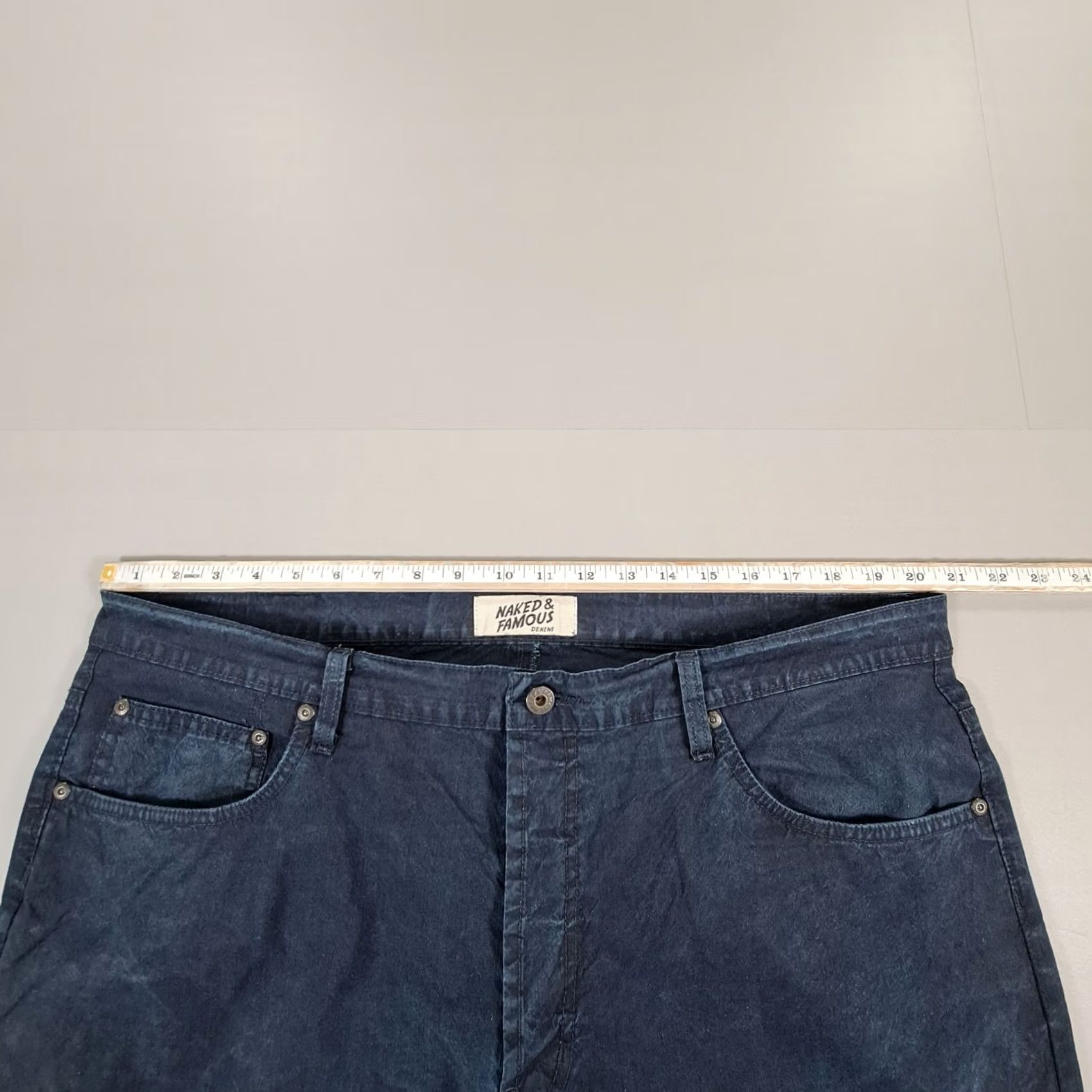 Vintage Naked & Famous Denim Jeans Blue W40 L33 Easy Guy 5.5oz Ultralight Tech Denim Jeans Relaxed Regular Mens 40x33 Blue Vintage? Size US 40 / EU 56 - 7 Thumbnail