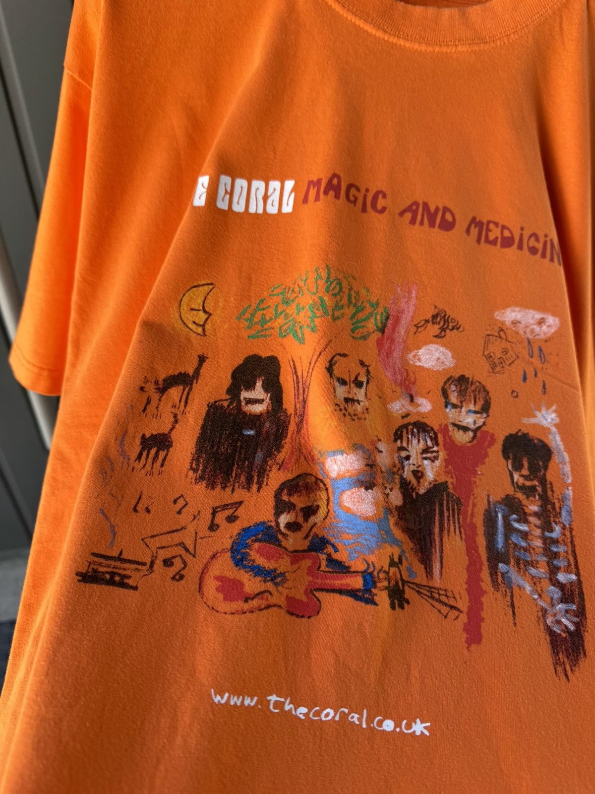 Band Tees Vintage 2003 The Coral Vintage T Shirt Magic and Medicine Size US XL / EU 56 / 4 - 7 Thumbnail