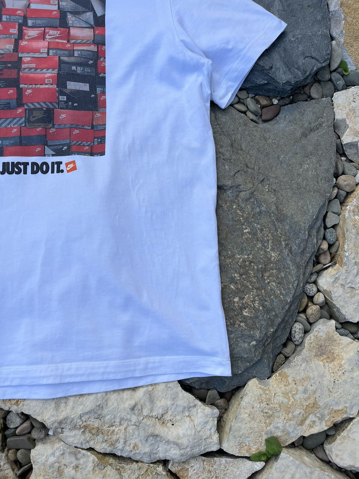Nike × Vintage Nike shoe boxes box sneaker head rare just do it tee t-shirt Size US L / EU 52-54 / 3 - 5 Thumbnail