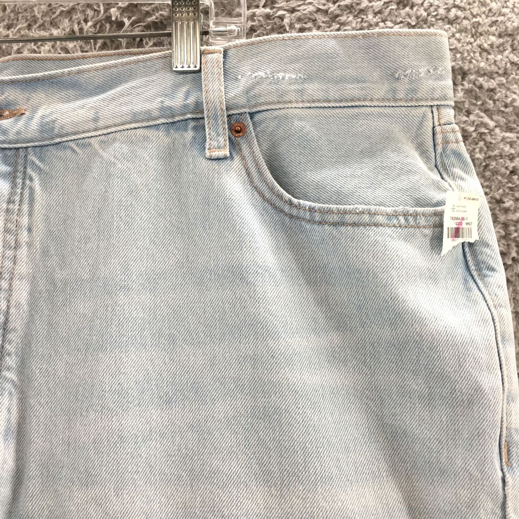 Old Navy Old Navy Jeans Womens 22 Slouchy Straight Leg Blue Button Fly NEW Jeans Size 40" / US 18 - 5 Thumbnail