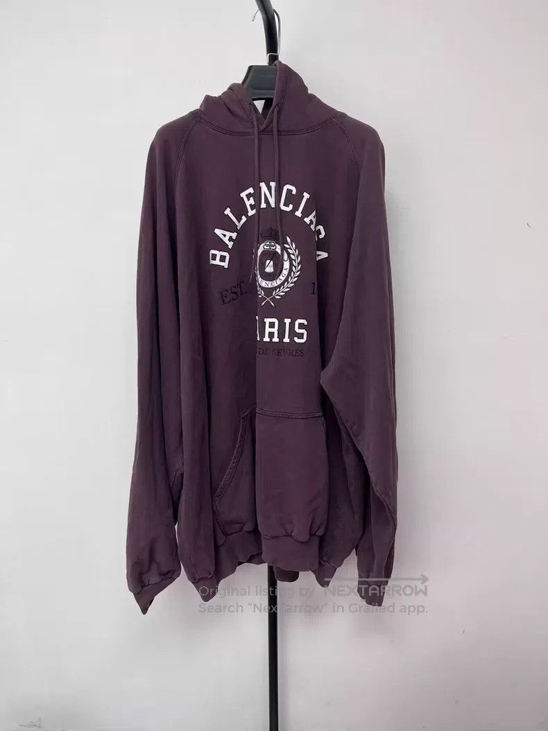 Balenciaga Balenciaga Logo Letter Printed Pleated Hoodie Sweatshirt Size XL / US 12-14 / IT 48-50 - 1 Thumbnail