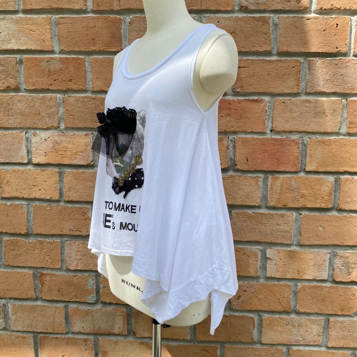 Sunao Kuwahara Sunao Kuwahara White Sleeveless Graphic Asymmetrical Hem Top Size M / US 6-8 / IT 42-44 - 21 Thumbnail
