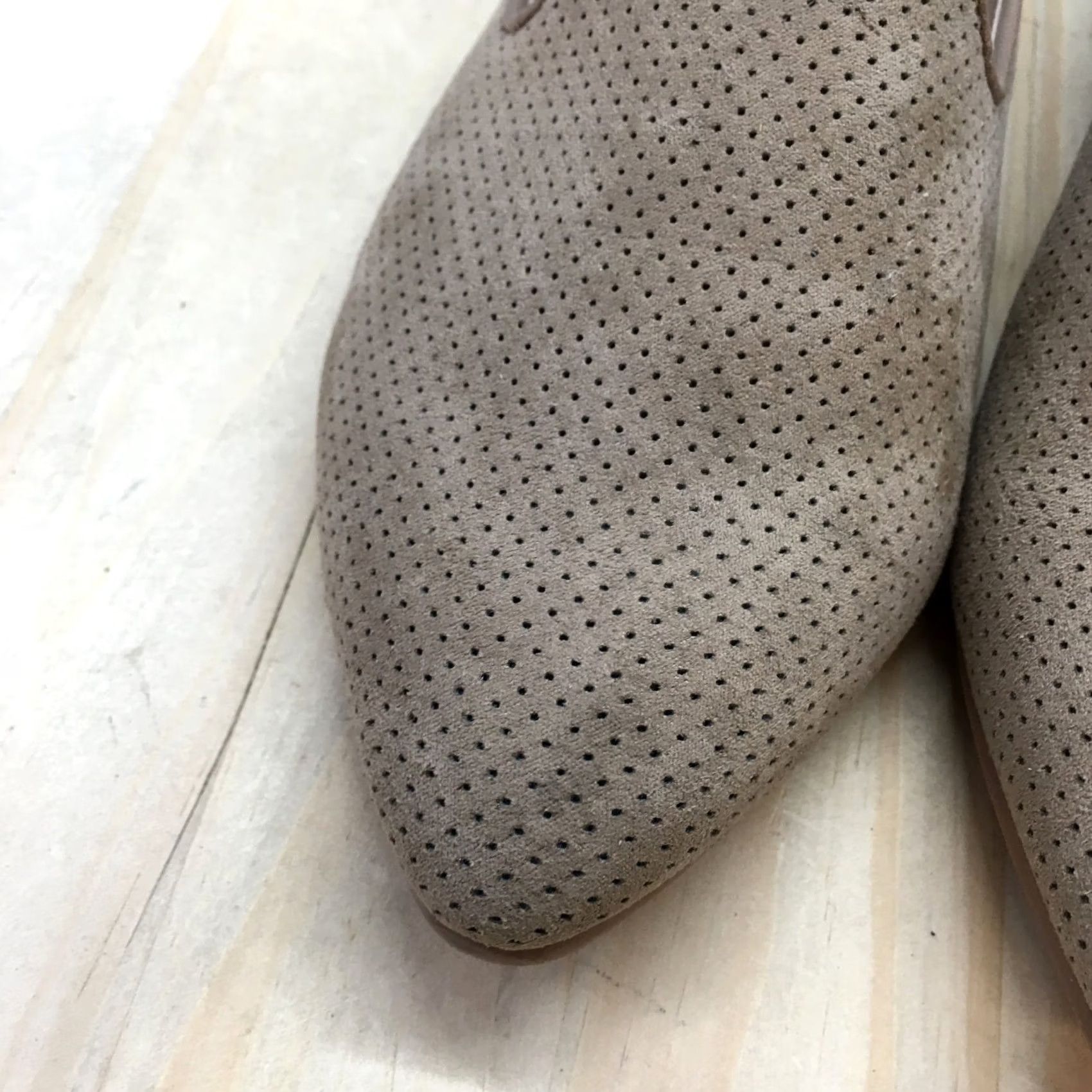 Vintage Universal Thread Sandals Womens Casual Slip On Pointed Toe Mules Brown Fabric Size US 7 / IT 37 - 7 Thumbnail