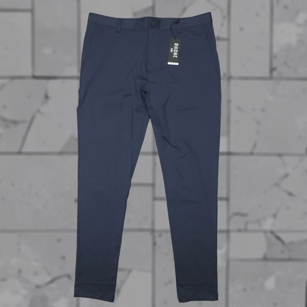 Rhone Rhone Slim 5 Pocket Pants Shirt? 33" Inseam Navy Blue Men 36 Inseam 33 Rhone Commuter 5 Pocket Pants Skinny Performance Size 36 Navy 33" Inseam Size US 36 / EU 52 - 1 Thumbnail