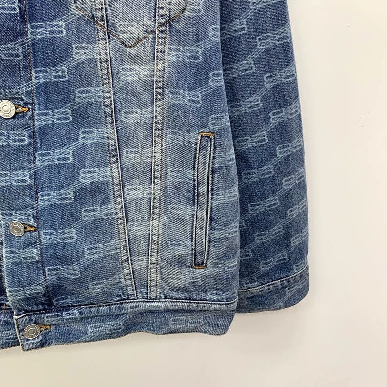 Other Balenciaga Blue logo full print washed out cotton lapel si Size S / US 4 / IT 40 - 4 Thumbnail