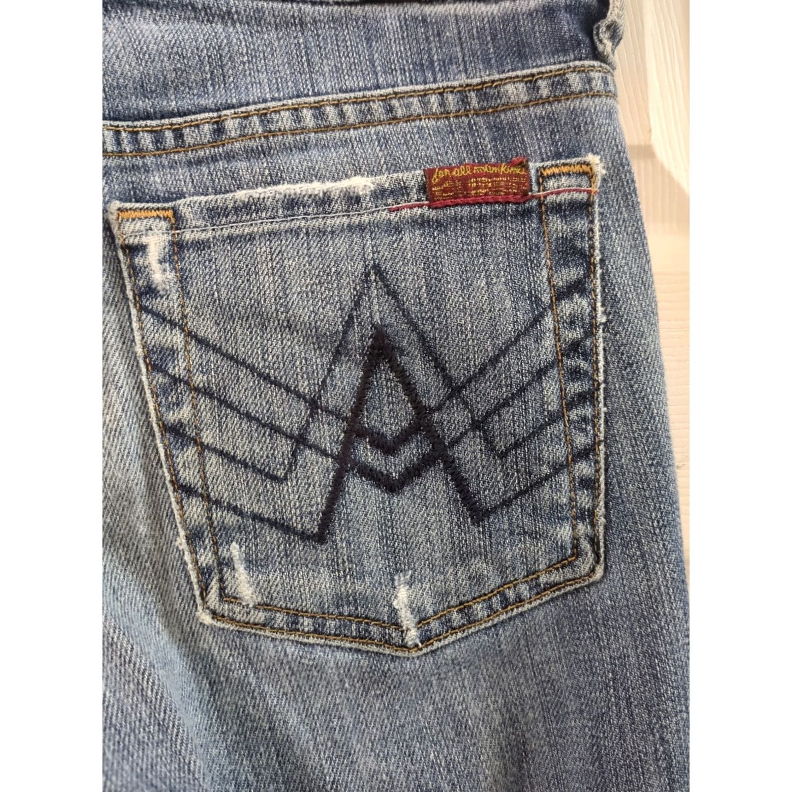 7 For All Mankind 7 For All Mankind Jeans 29 Womens Blue Flared Denim Distressed 5-Pocket Zip Belt Loops Inseam 31 Stonewash Medium Wash Size 29" - 6 Thumbnail