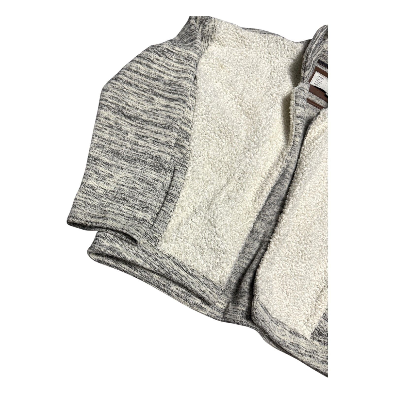 Aritzia Saturday Sunday ARITZIA Sherpa Fleece Sweater Jacket Small Size S / US 4 / IT 40 - 2 Thumbnail