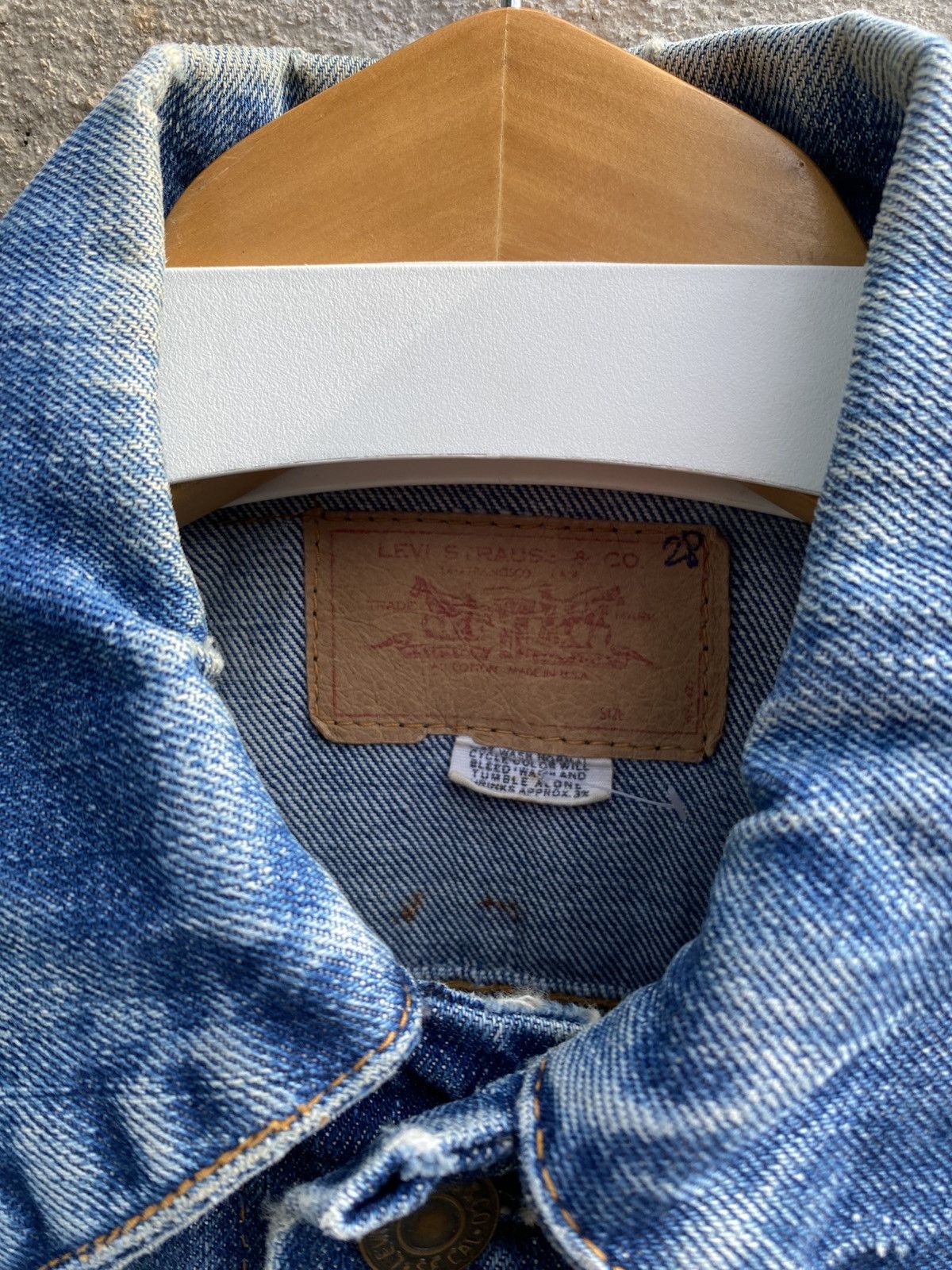 Levi's × Levi's Vintage Clothing × Vintage size 38 vintage levi's 80s trucker denime jacket made in USA Size US M / EU 48-50 / 2 - 2 Thumbnail