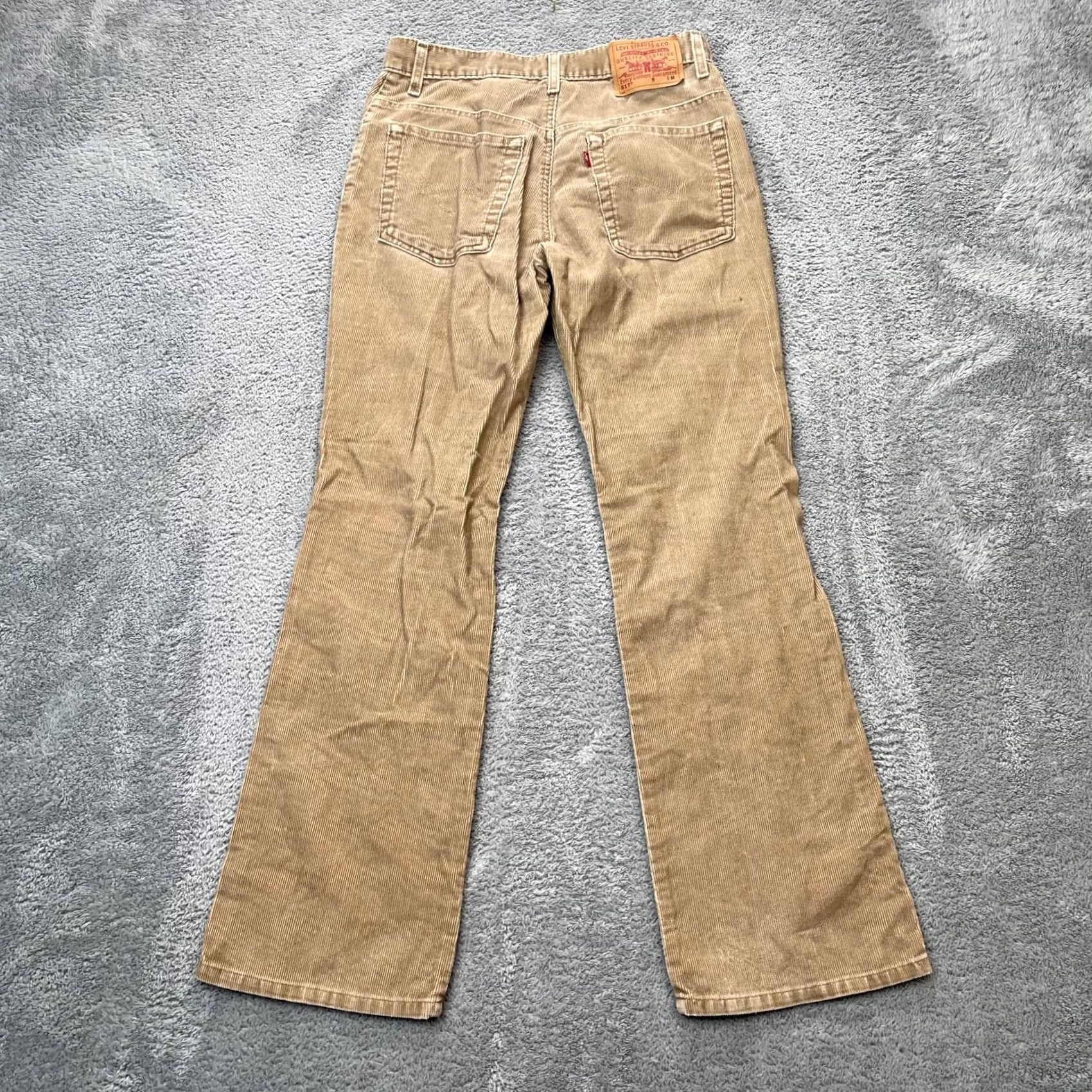 Levi's VINTAGE Levi's Pants Womens 9 Beige Corduroy Bootcut Bell Bottom Flare Slim Inseam 31 Jeans, Chino, 90s, USA Women Size 30" / US 8 / IT 44 - 5 Thumbnail