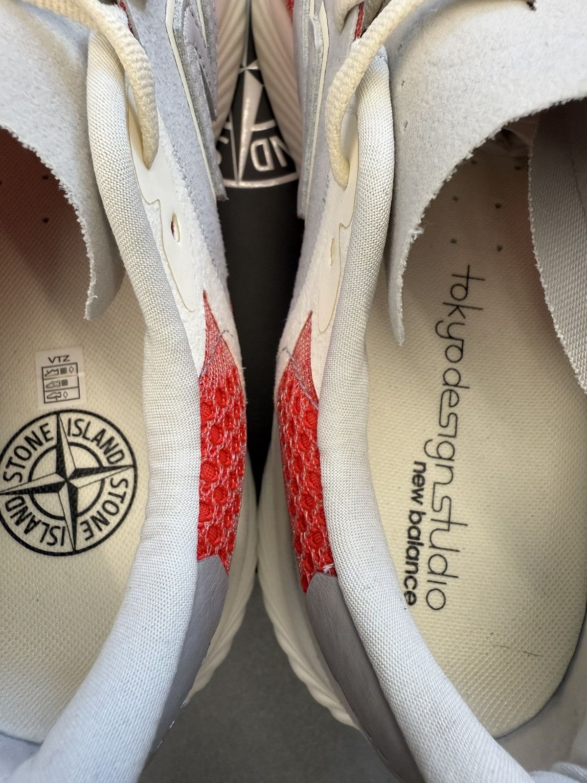 New Balance × Stone Island 2022 New Balance Fuel Cell RC Elite V2 SI Stone Island TDS Size US 12 / EU 45 - 7 Thumbnail