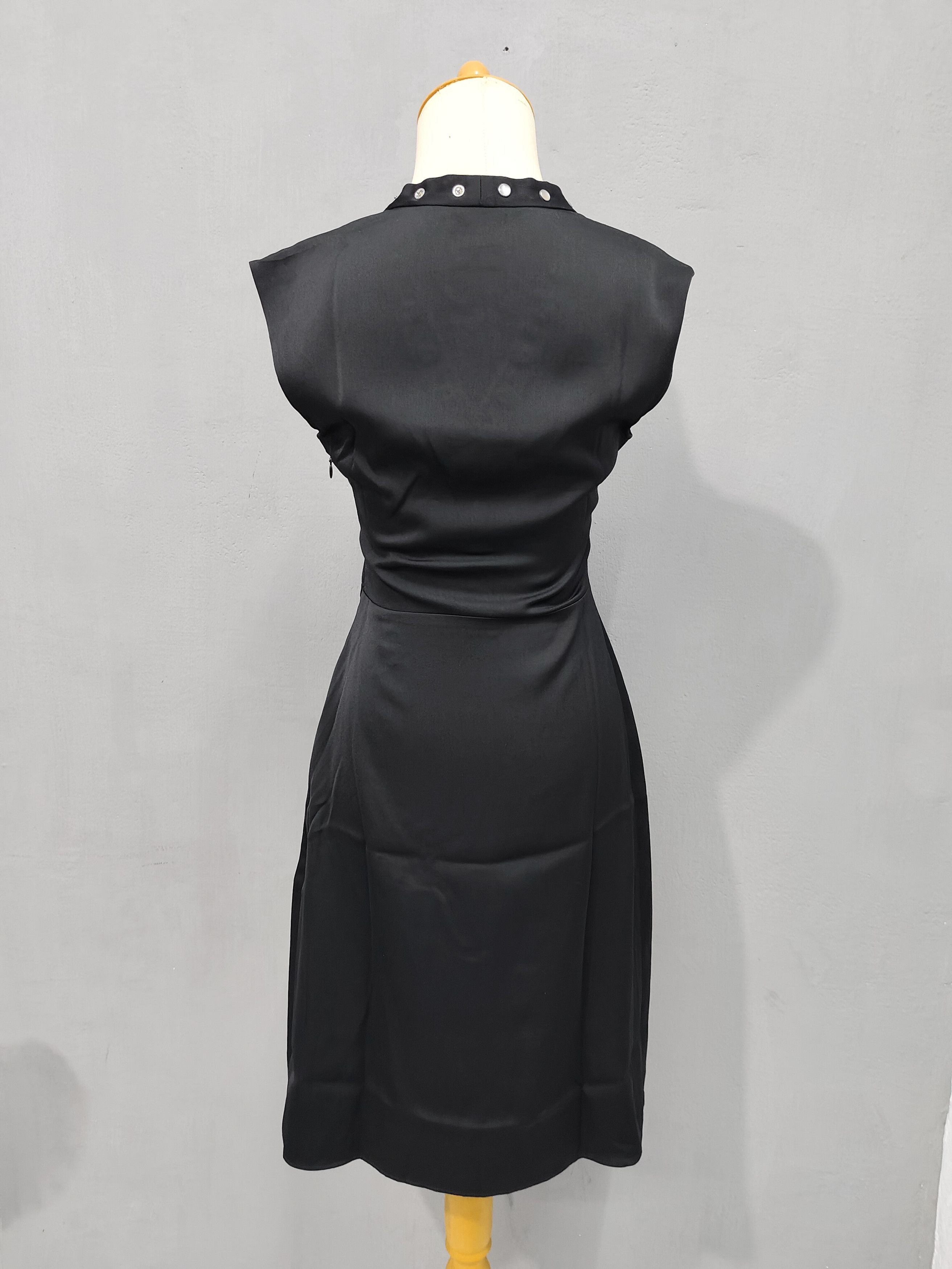 agnes b. 90s Agnes B- Archive Pearl Button Minimalist Dress Size S / US 4 / IT 40 - 4 Thumbnail