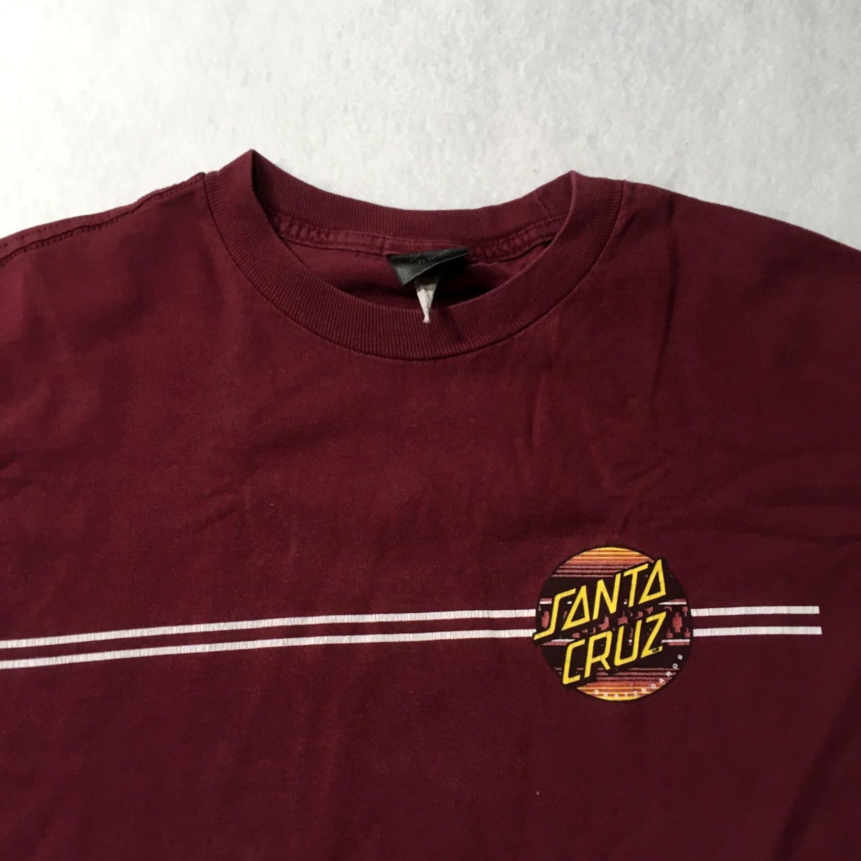 Vintage Vintage Santa Cruz Tee Size Medium burgundy Y2K Skate Surf Size US M / EU 48-50 / 2 - 3 Thumbnail