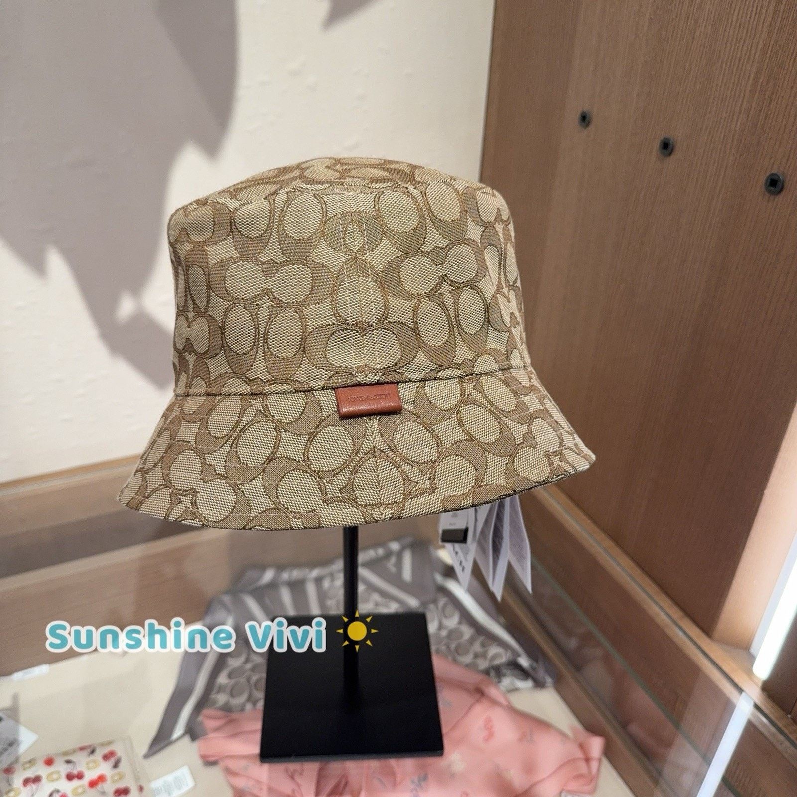 Coach NWT Coach Unisex Signature Designer Bucket Hat CCN94 Tan m/l Size ONE SIZE - 1 Thumbnail