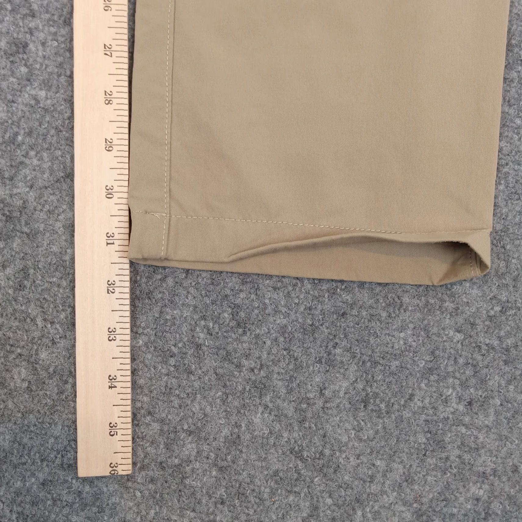 Under Armour Under Armour Chino Pants Mens Beige Flat Front Straight Leg 34x31 Size US 34 / EU 50 - 3 Thumbnail