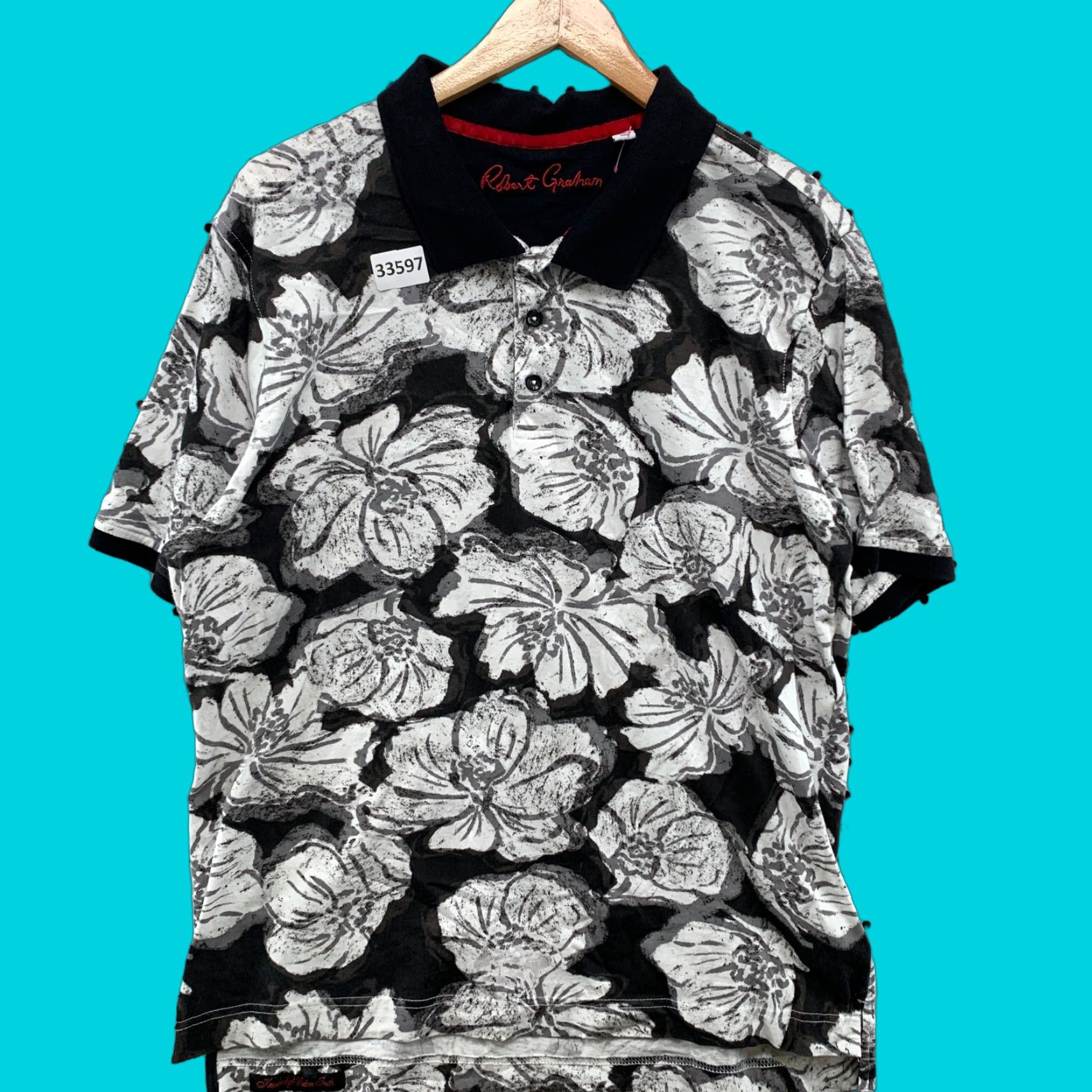Robert Graham Robert Graham Polo Shirt Men XL White Floral Print Casual Polo Shirt Mens XL White Black All Over Flower Print Size US XL / EU 56 / 4 - 1 Thumbnail