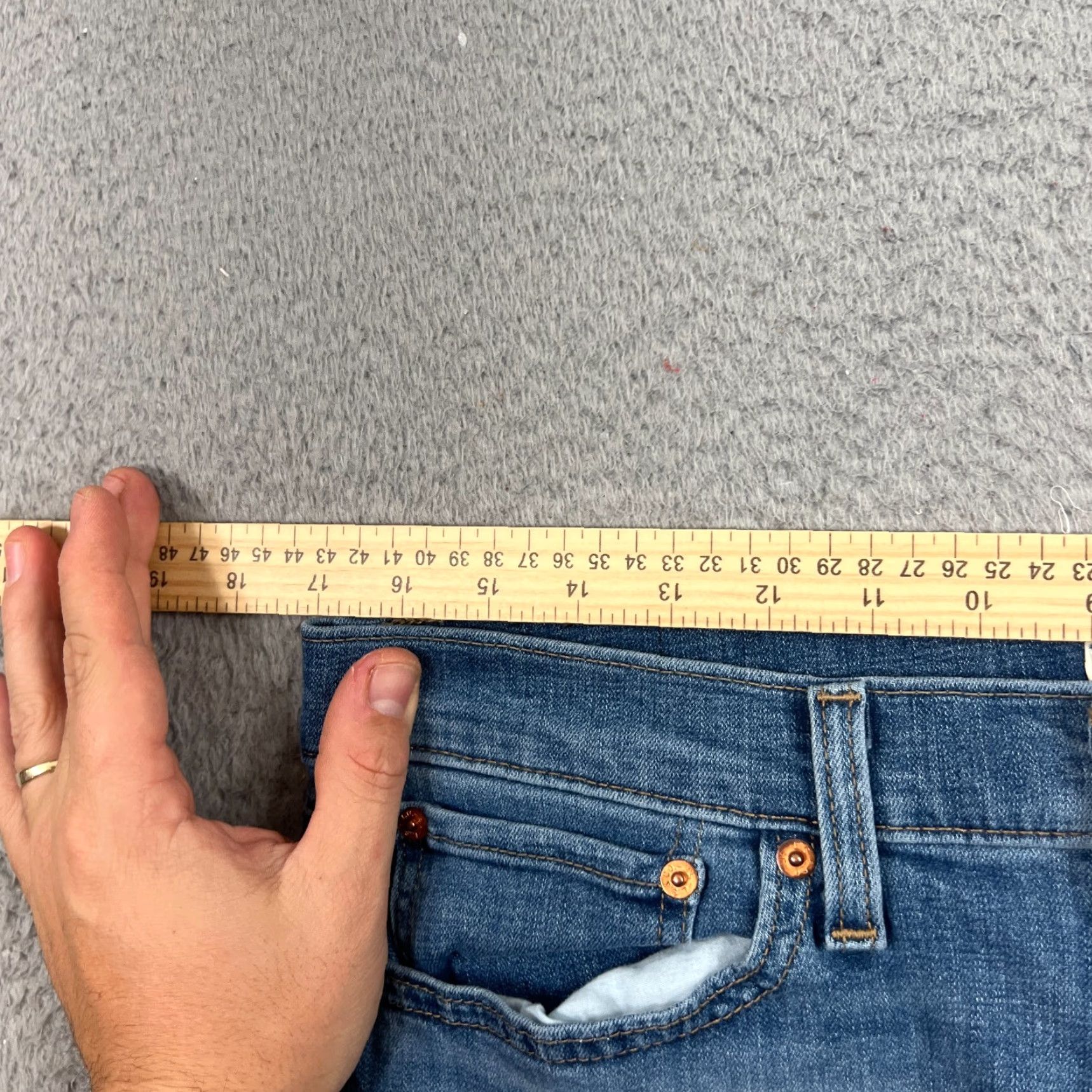 Levi's Levi's Boyfriend Jeans Womens 30 Medium Wash Blue Denim Ankle Relaxed Stretch Size 30" / US 8 / IT 44 - 5 Thumbnail