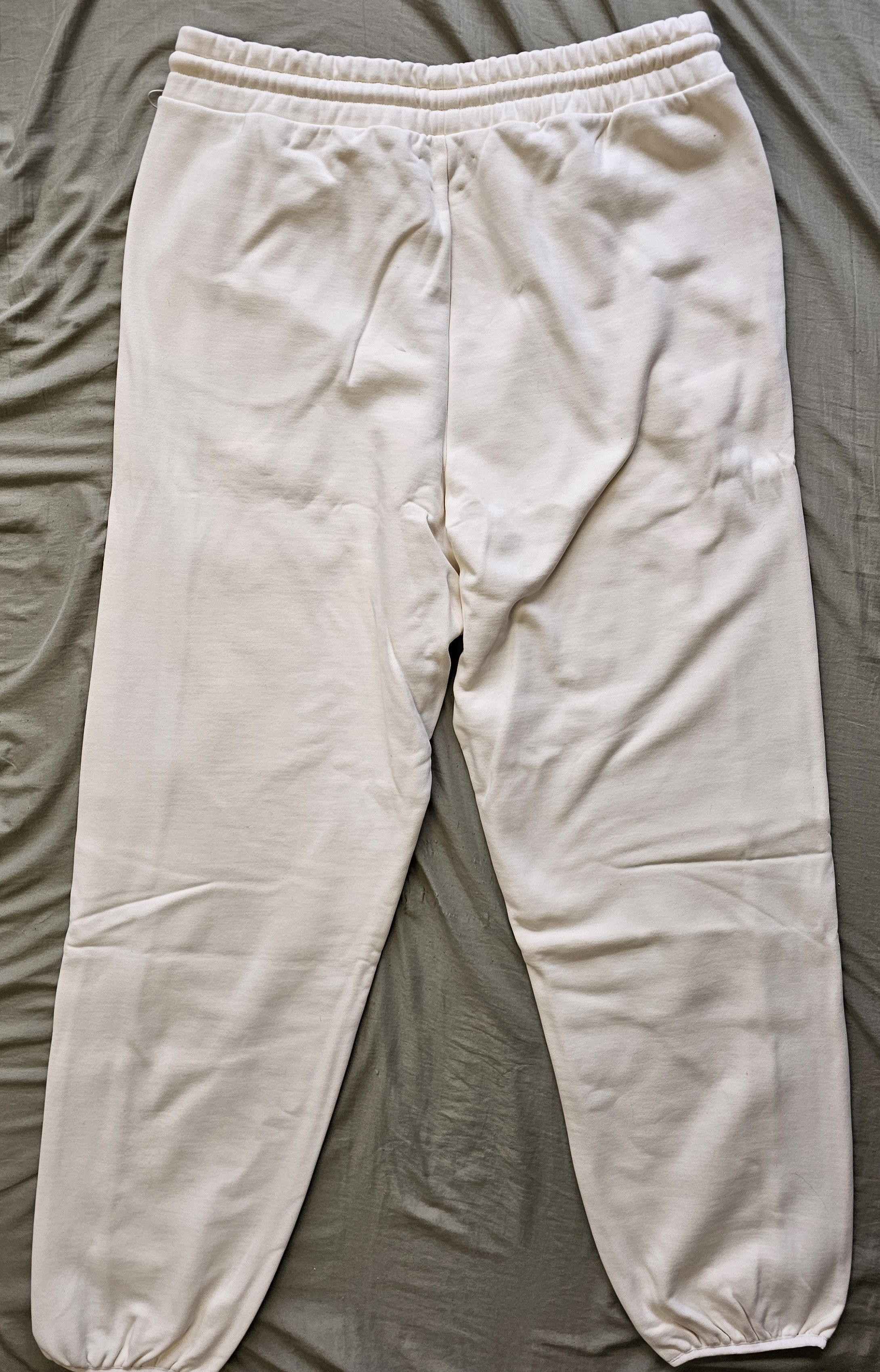 Adidas × Fear of God FEAR OF GOD ATHLETICS HEAVY FLEECE SWEATPANT CREAM WHITE Size US 38 / EU 54 - 2 Thumbnail