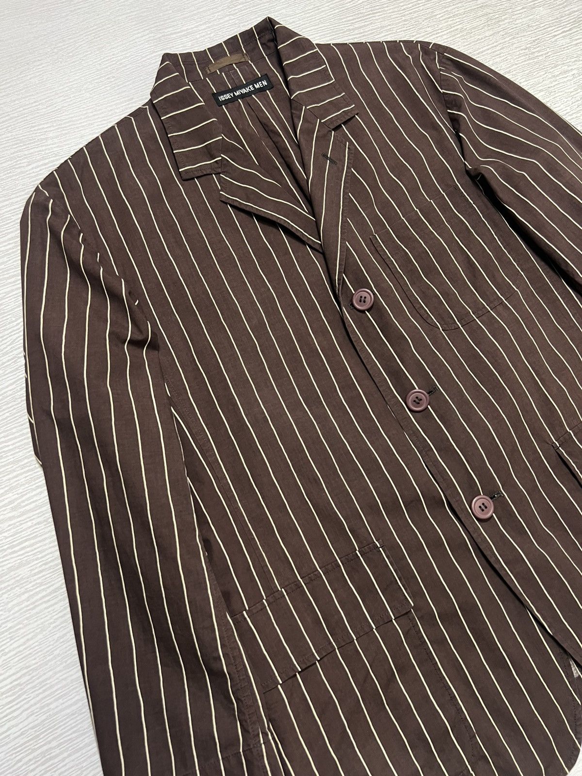 Issey Miyake Issey Miyake Men - Cinch Back Stripe Blazer Size US M / EU 48-50 / 2 - 6 Thumbnail