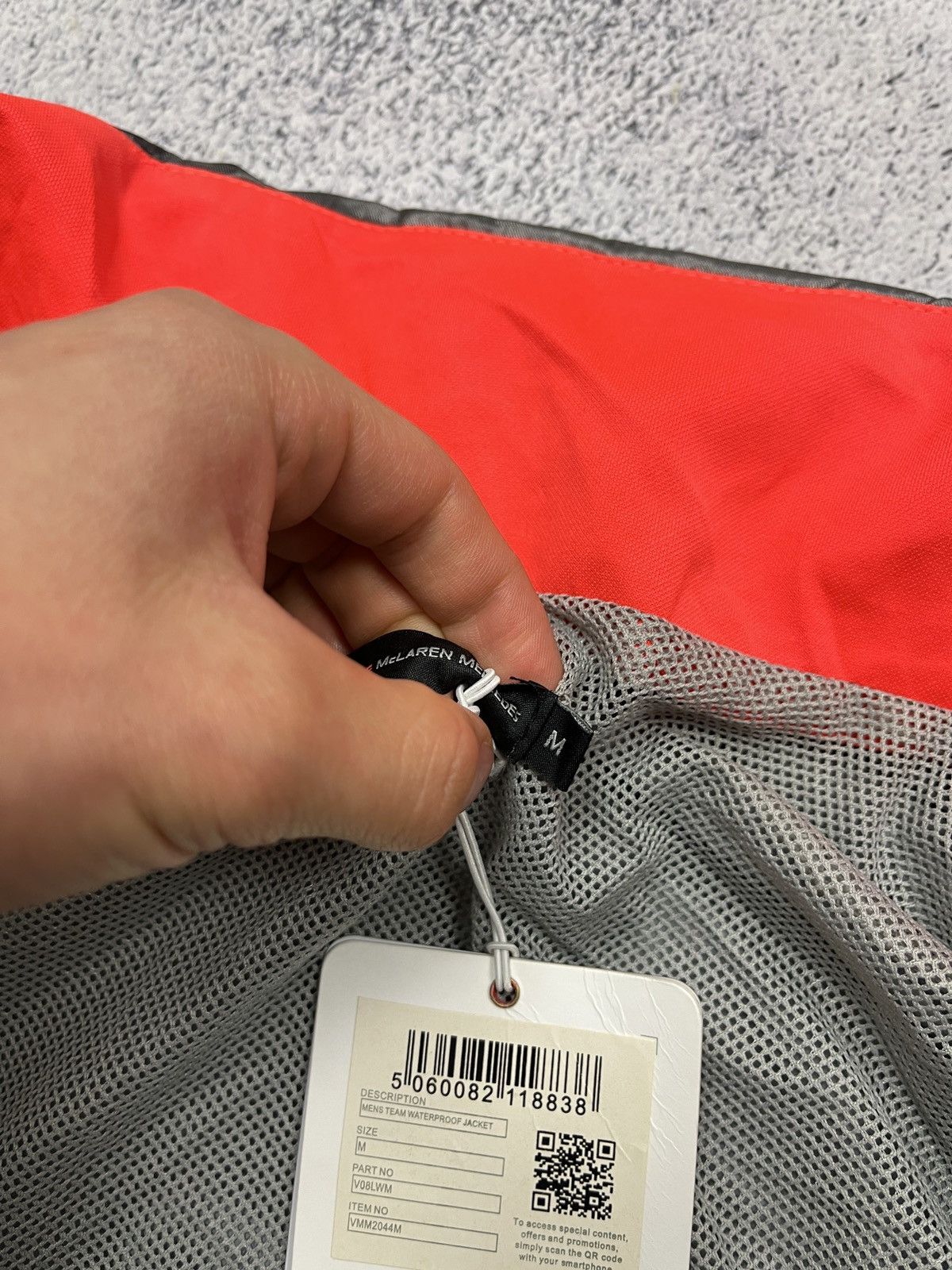 Hugo Boss × Mercedes-Benz McLaren Vodafone Mercedes Benz Formula 1 Hugo Boss Jacket Size US M / EU 48-50 / 2 - 17 Thumbnail
