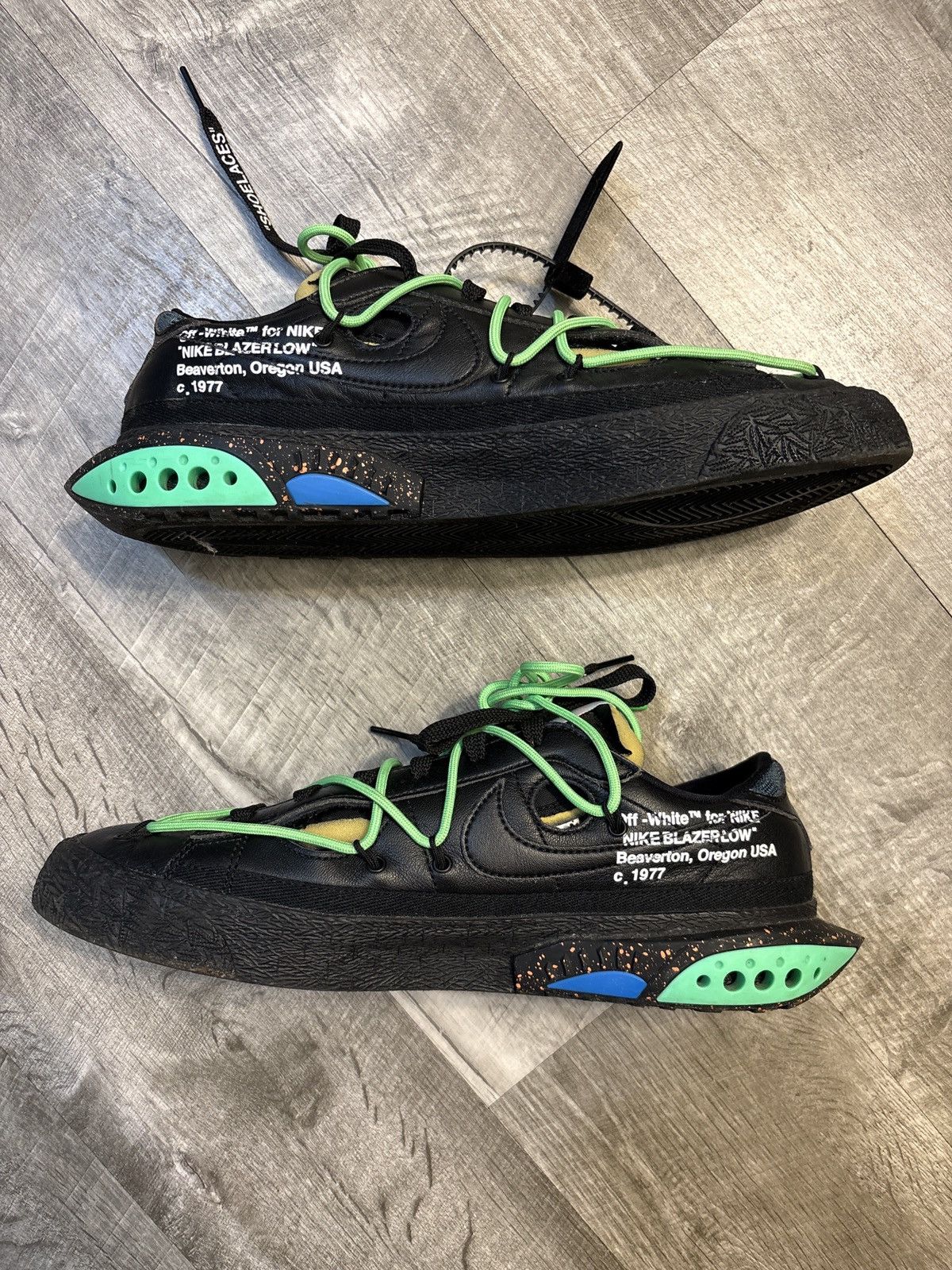 Nike × Off-White Nike Off-White Blazer Low Black Electro Green Size US 10 / EU 43 - 1 Thumbnail