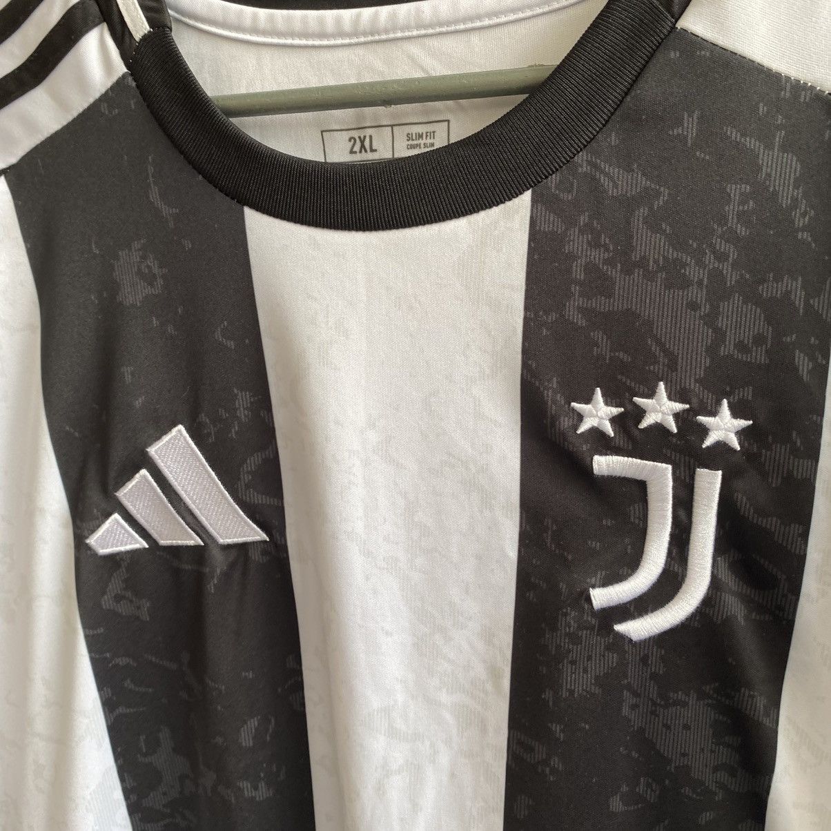 Adidas Mens Adidas FC Juventus 2024 Soccer Team jersey Size US XXL / EU 58 / 5 - 3 Thumbnail