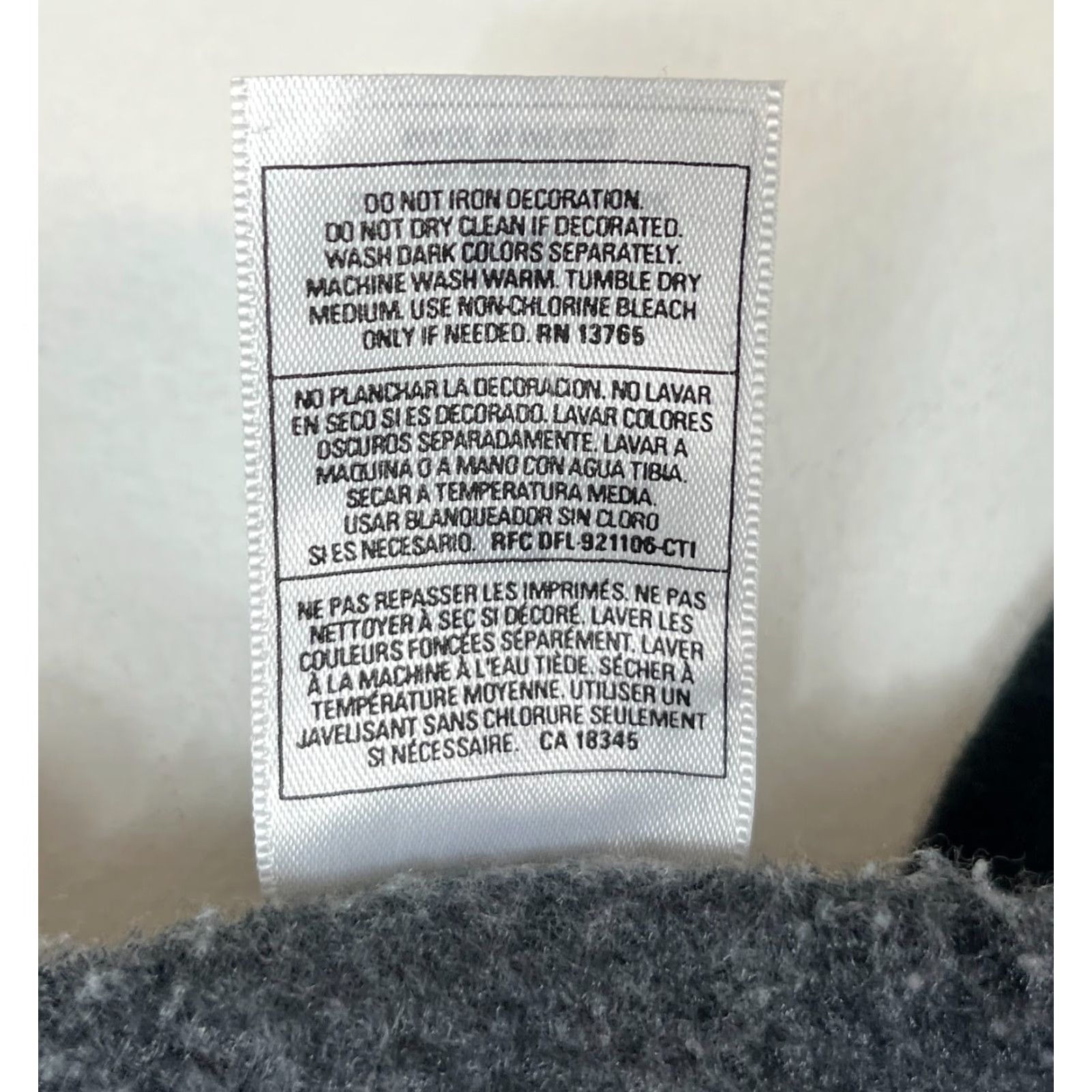 Fruit Of The Loom Men's Vintage Spirit of America B-2 Bomber Crewneck Sweatshirt Sz M Sweatshirt Black Cotton Blend Fleece Graphic Print Military 90s Mens Size US M / EU 48-50 / 2 - 7 Thumbnail