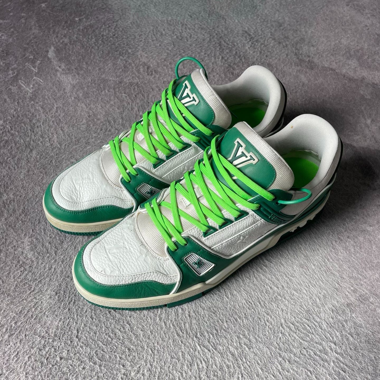 Louis Vuitton Louis Vuitton Training Green Lowtop Sneakers 44 Men Size US 10.5 / EU 43-44 - 1 Thumbnail