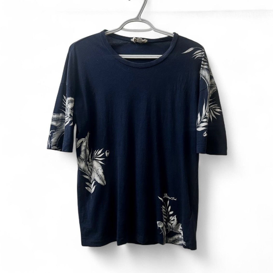 Diesel Diesel Navy Graphic Tee Size US S / EU 44-46 / 1 - 1 Thumbnail